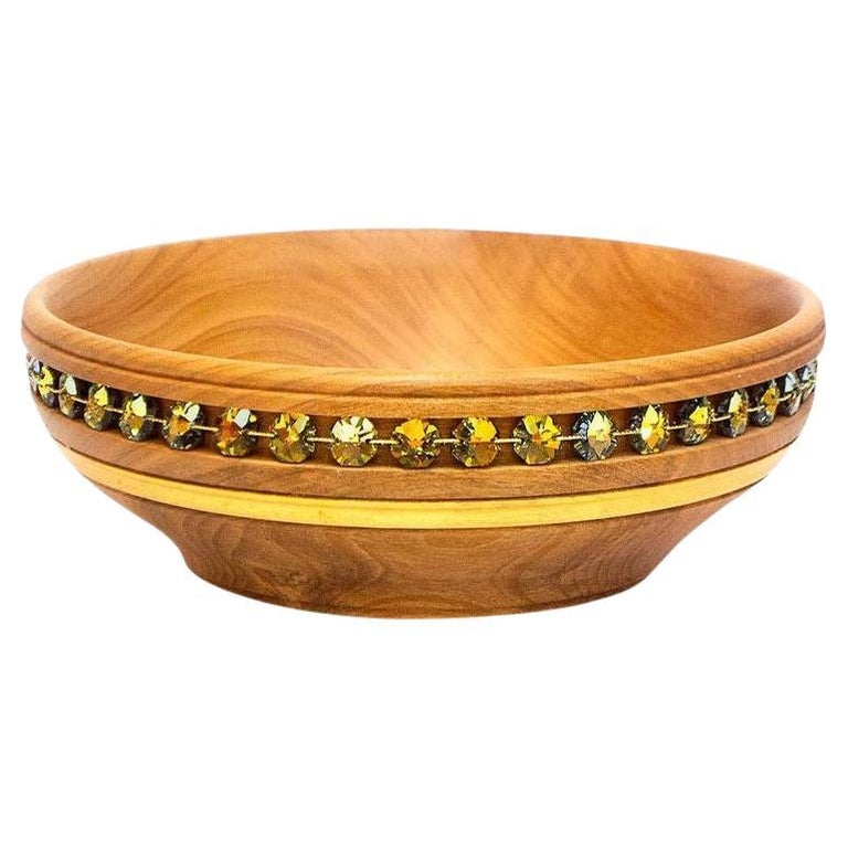 Amestris Luxury Medium Serving Bowl For Sale at 1stDibs