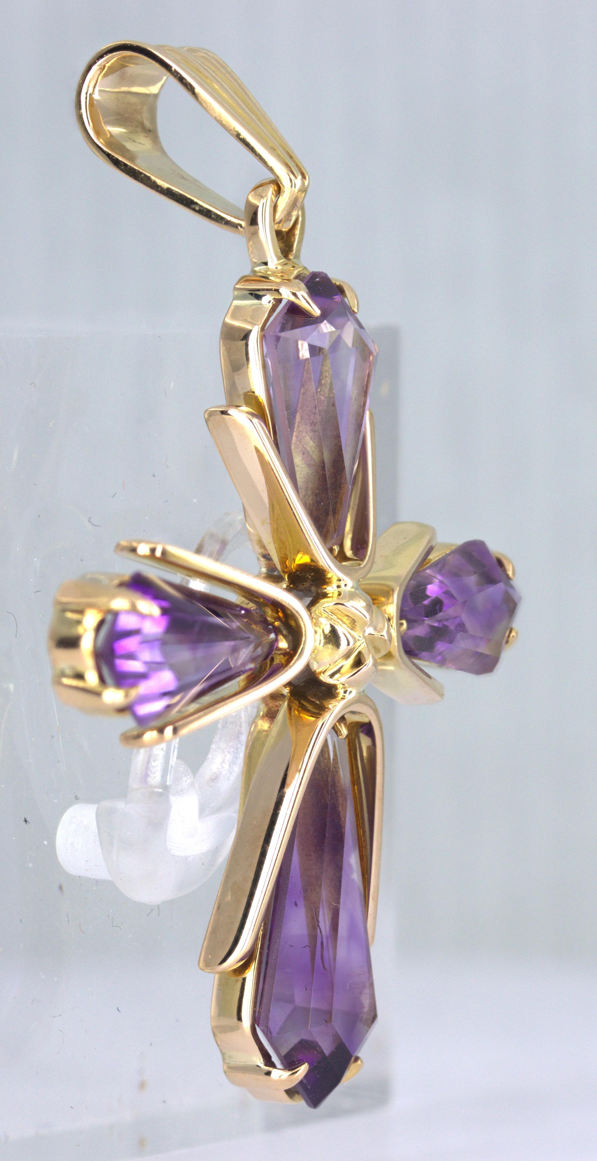 Amethyst, 14K Yellow Gold Cross Pendant For Sale 5