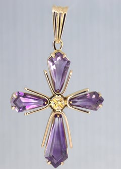 Amethyst, 14K Yellow Gold Cross Pendant