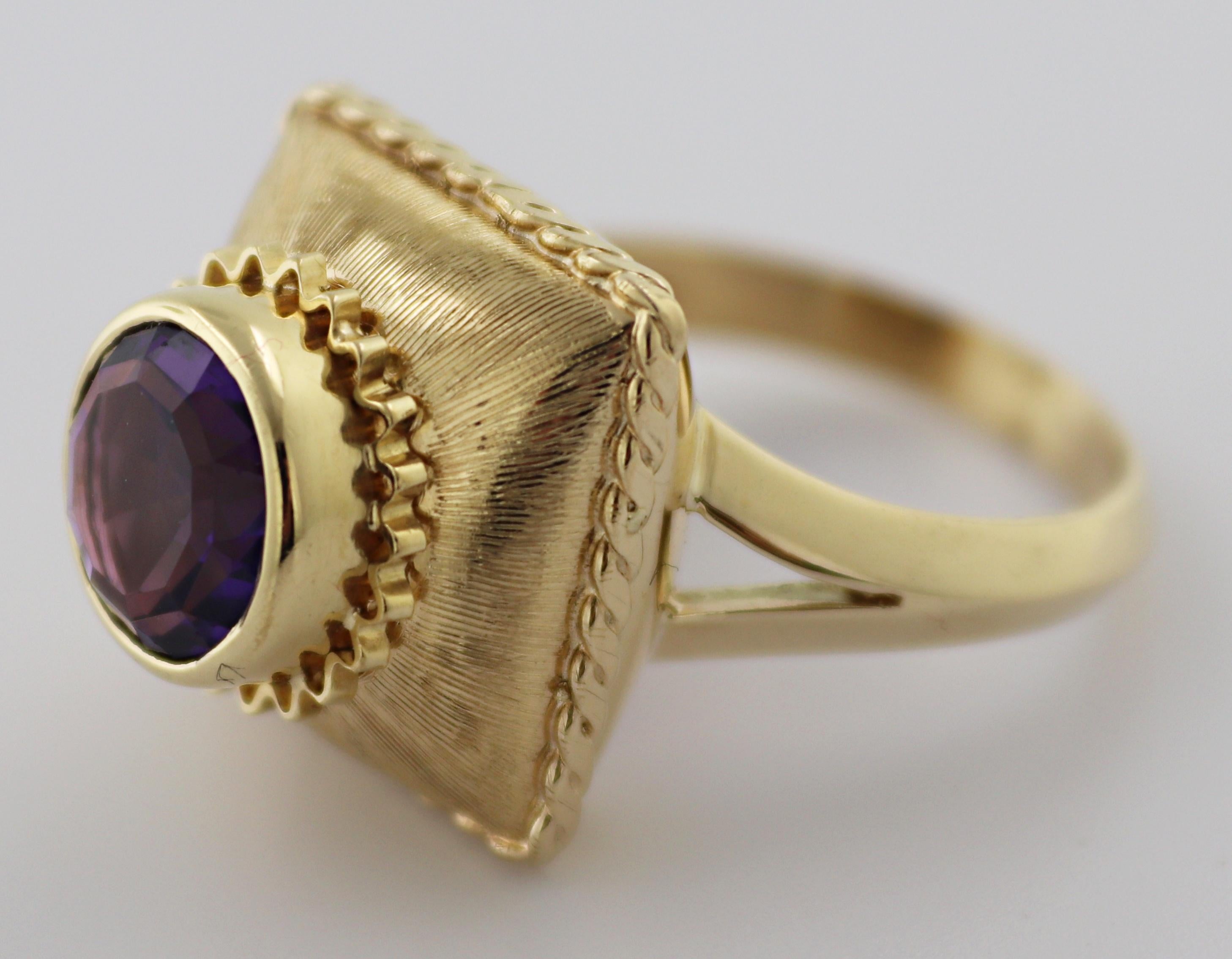 Amethyst 14k Yellow Gold Ring For Sale 8