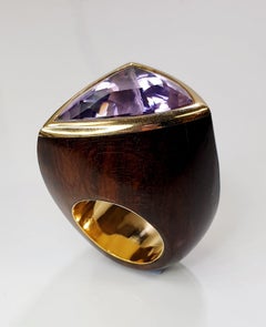 Amethyst 31.07ct stone in 18k Gold an African Ebony Ring