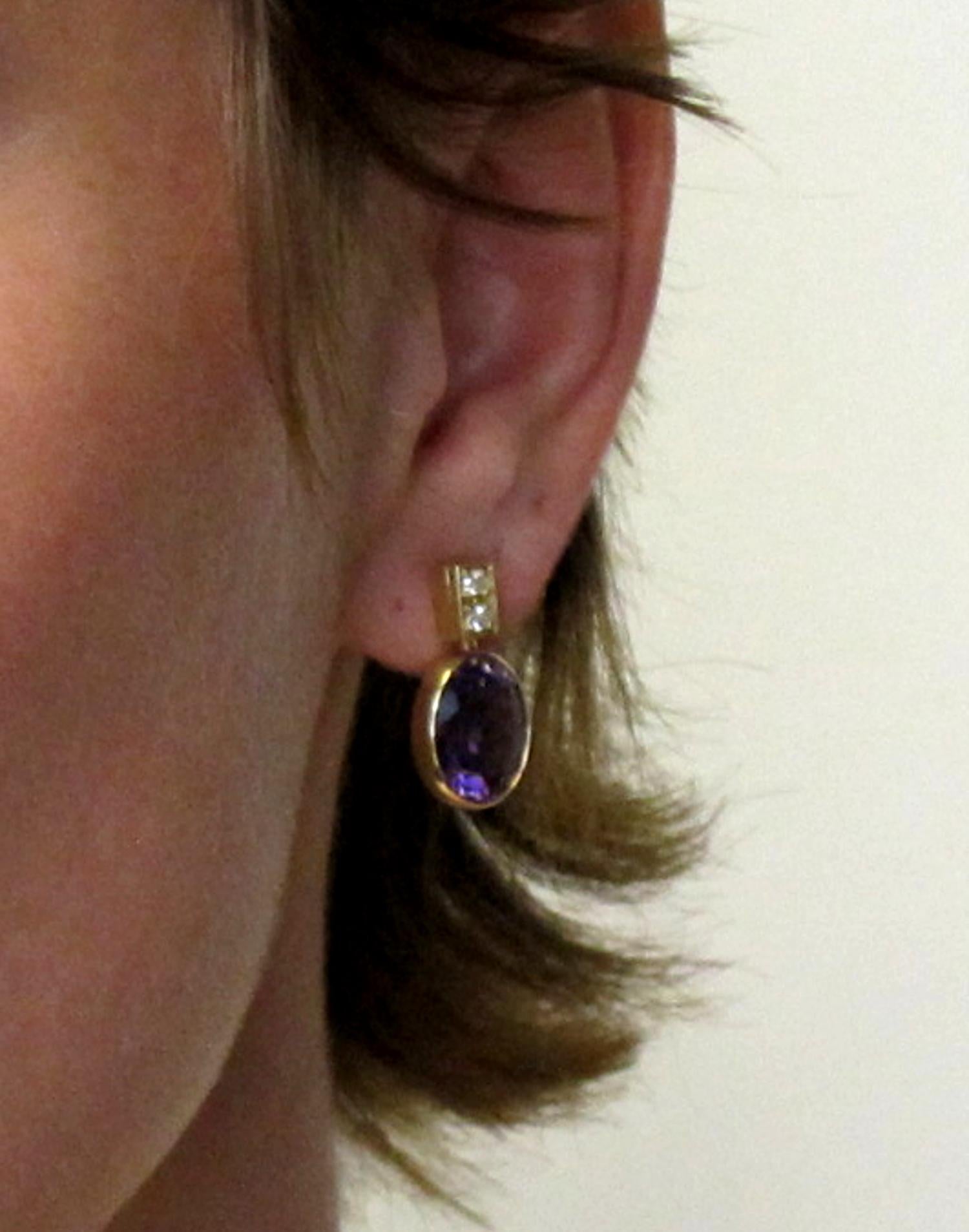 Amethyst and Diamond Drop Earrings in 18k Yellow Gold, 6.72 Carats Total For Sale 2