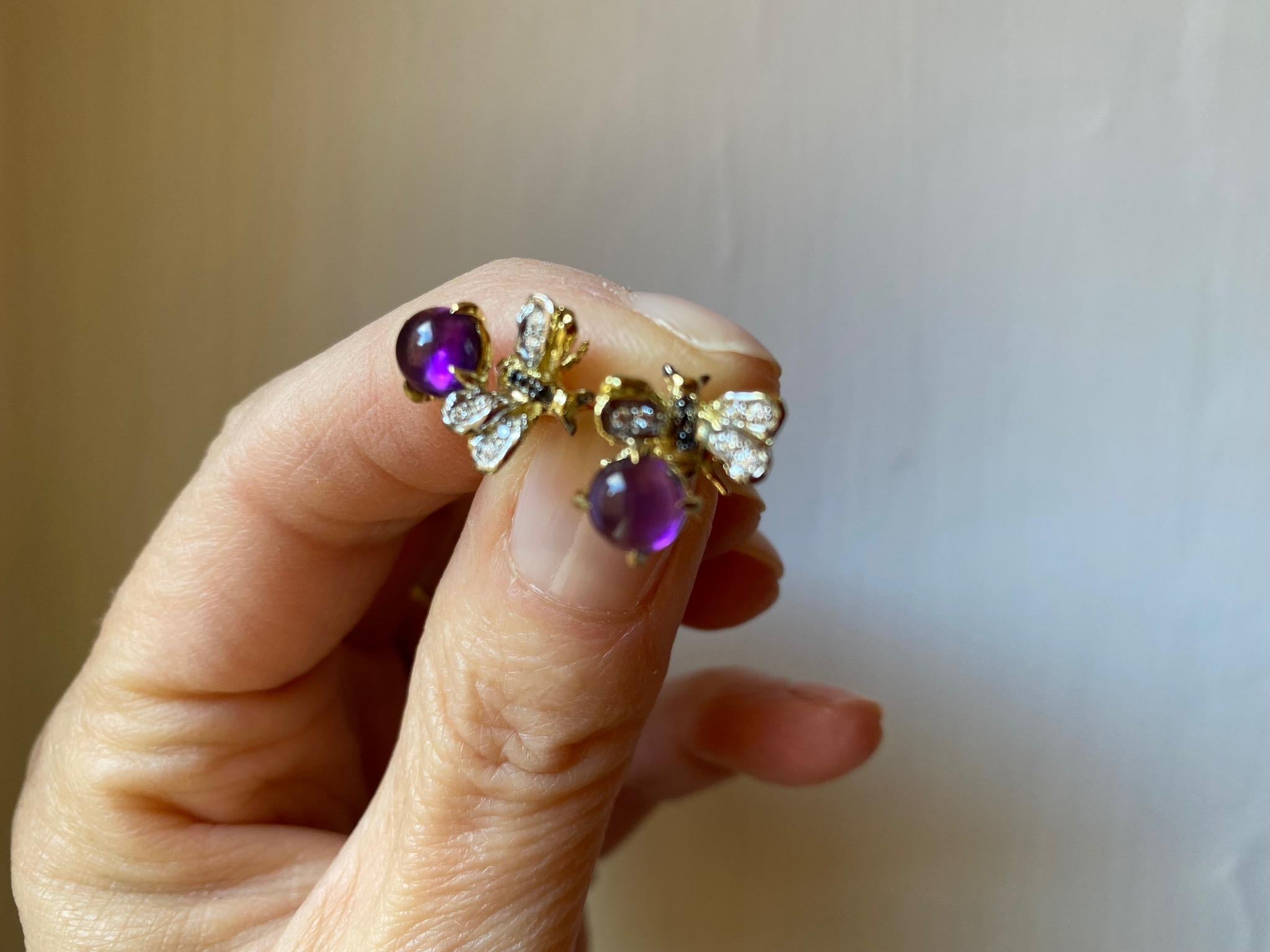 Amethyst 18k Yellow Gold Handcrafted Diamonds Bee Stud Earrings In New Condition For Sale In Rome, IT