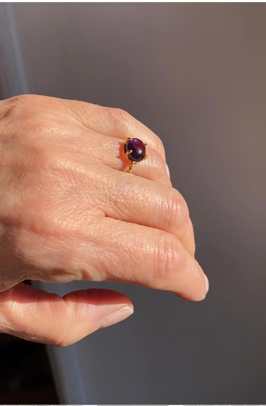 Amethyst 18K Yellow Gold Modern Handcrafted Unisex Rope Ring For Sale 4