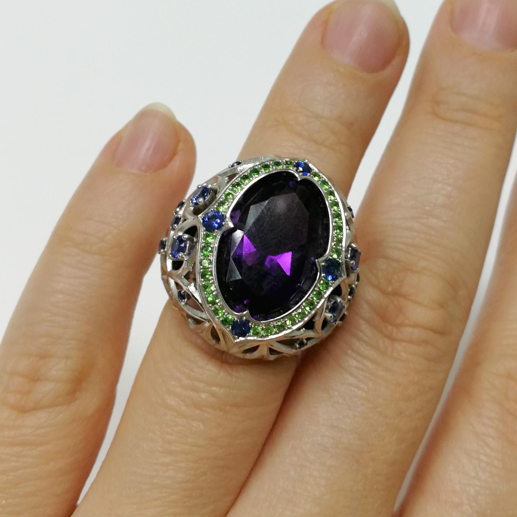 Women's Amethyst 9.29 Carat Blue Sapphires Tsavorites 18 Karat White Gold Gothic Ring For Sale