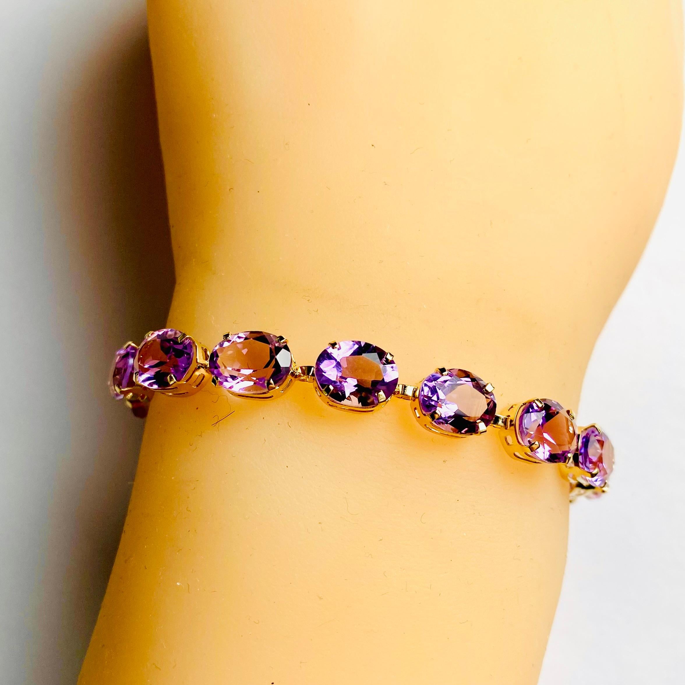 Vintage-Armband aus Amethyst und 14 Karat Gelbgold mit Vintage-Linie Damen im Angebot