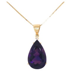 Amethyst and 18K Yellow Gold Pendant (P13407n)