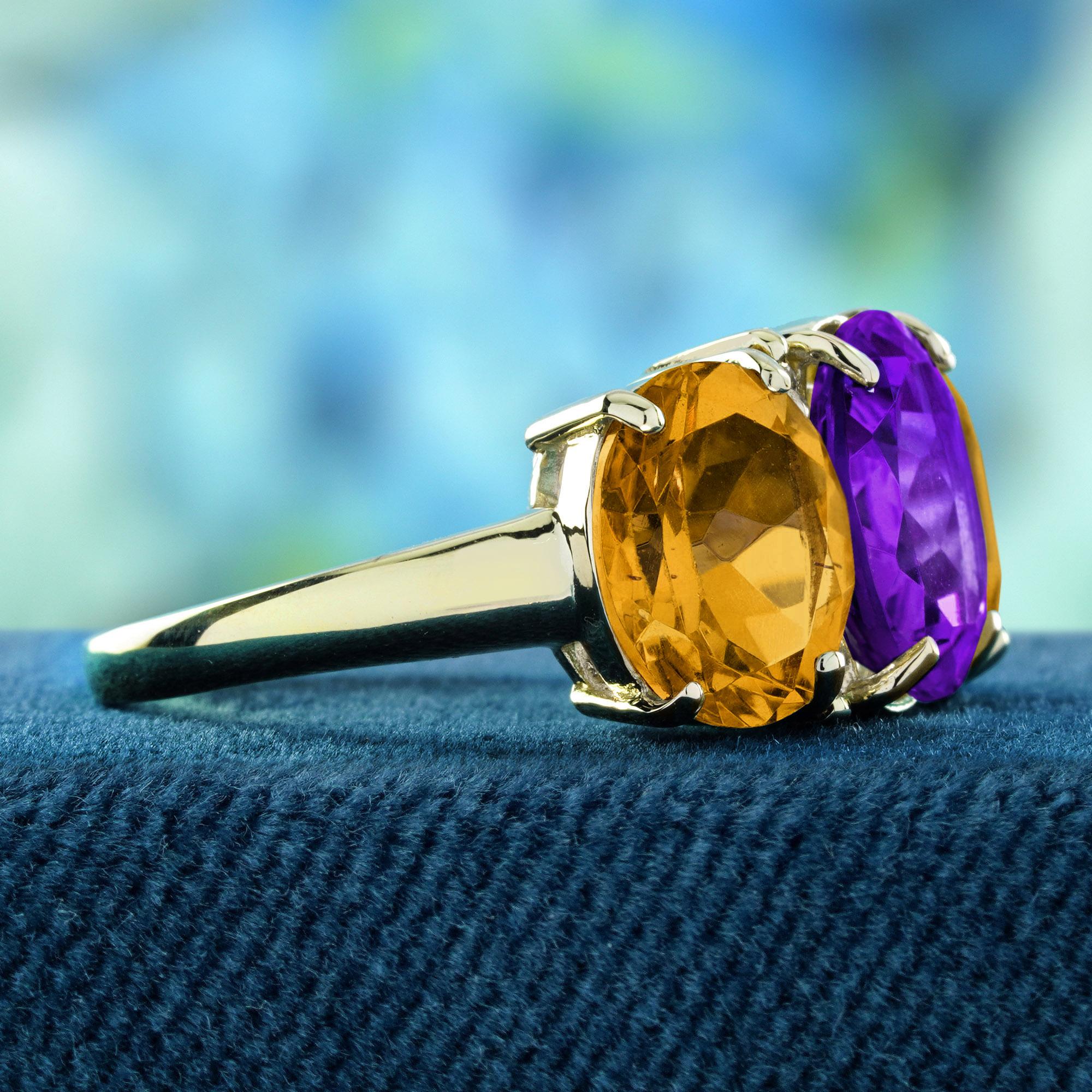 Taglio ovale Anello a tre pietre in stile vintage con ametista e diamante citrino in giallo massiccio 9 carati in vendita