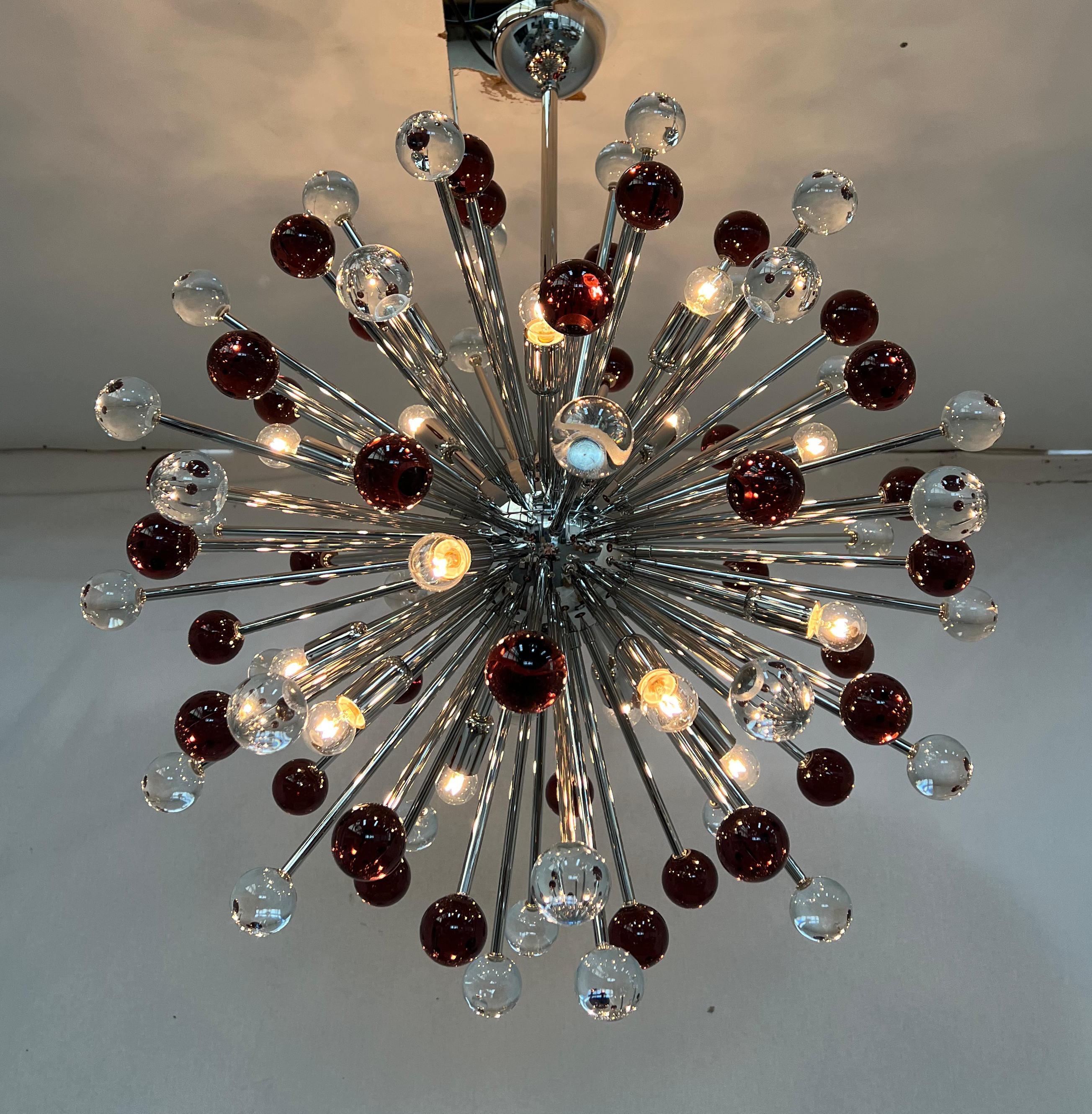 Italiano Lampadario Sputnik Ametista e Clear Burst di Fabio LTD in vendita