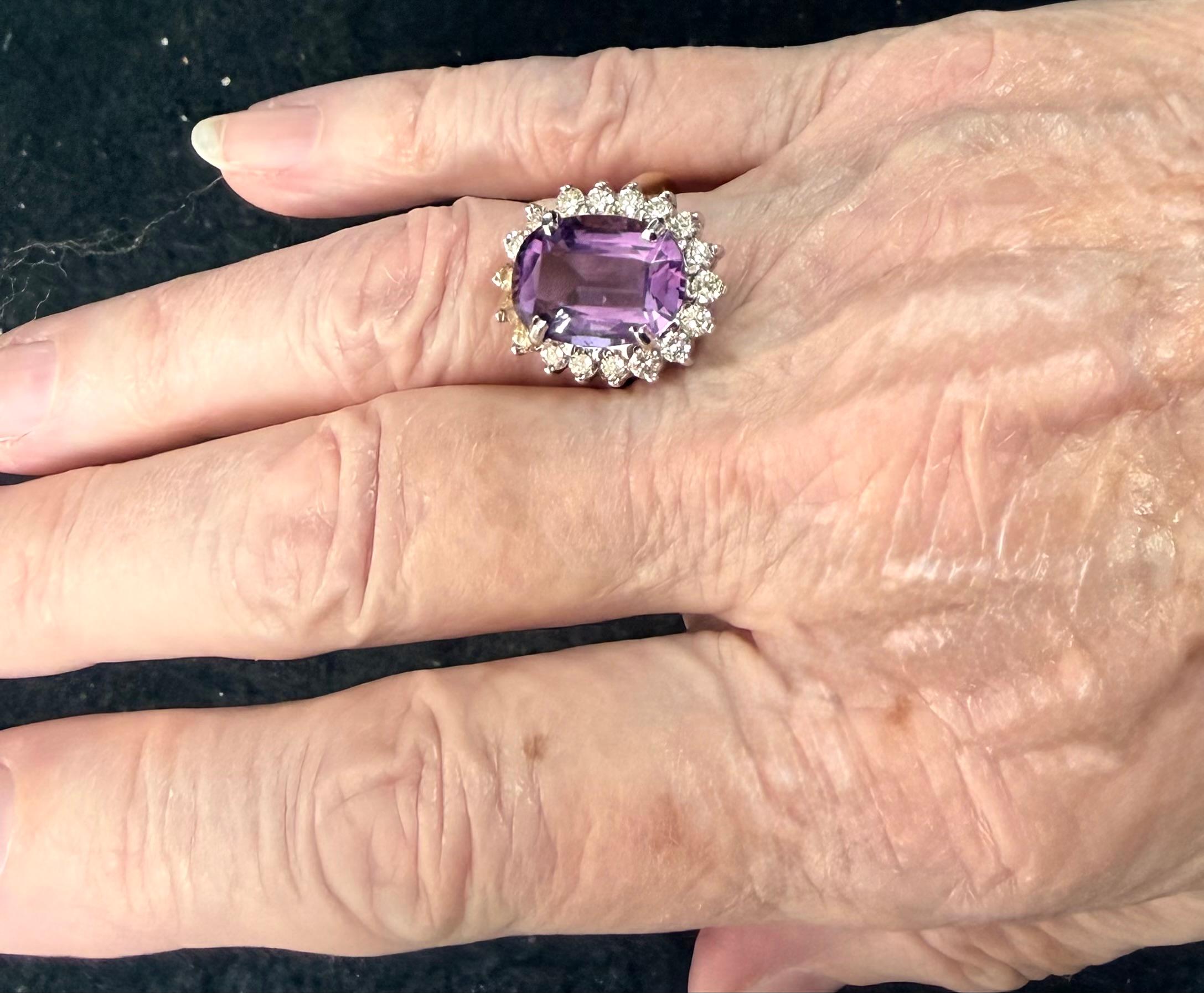 Cocktailring mit Amethyst und Diamant, 14K Gold im Angebot 2