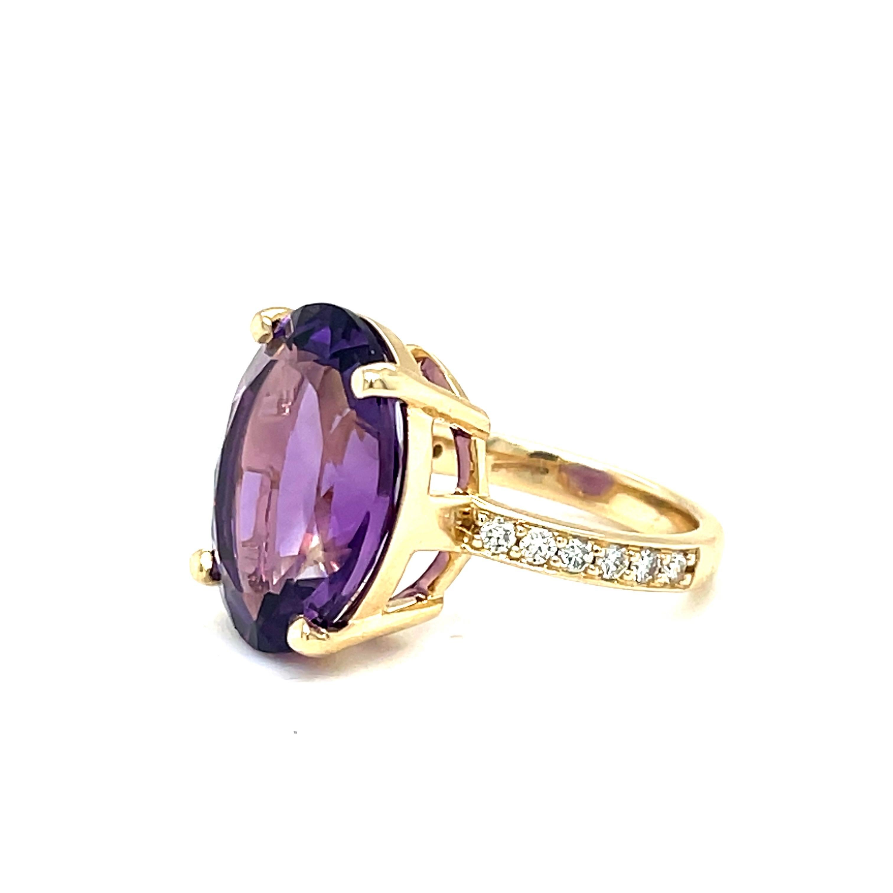 Amethyst and Diamond Cocktail Ring In New Condition For Sale In Armadale, Victoria
