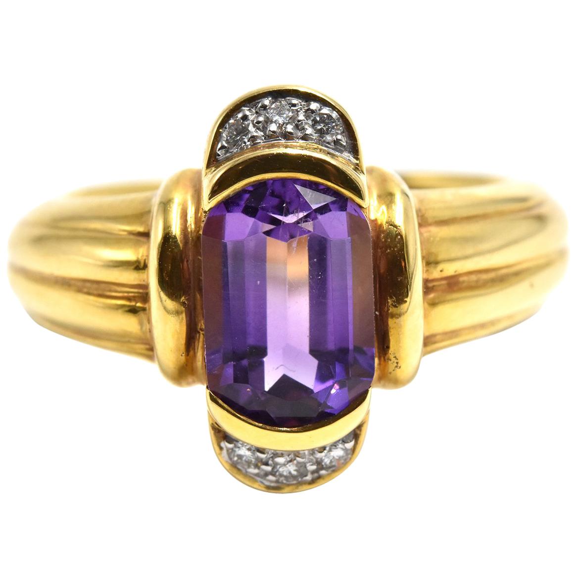 Amethyst and Diamond Ring 18 Karat Yellow Gold