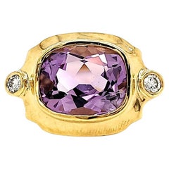 Amethyst and Diamond Engagement Ring in 18k gold