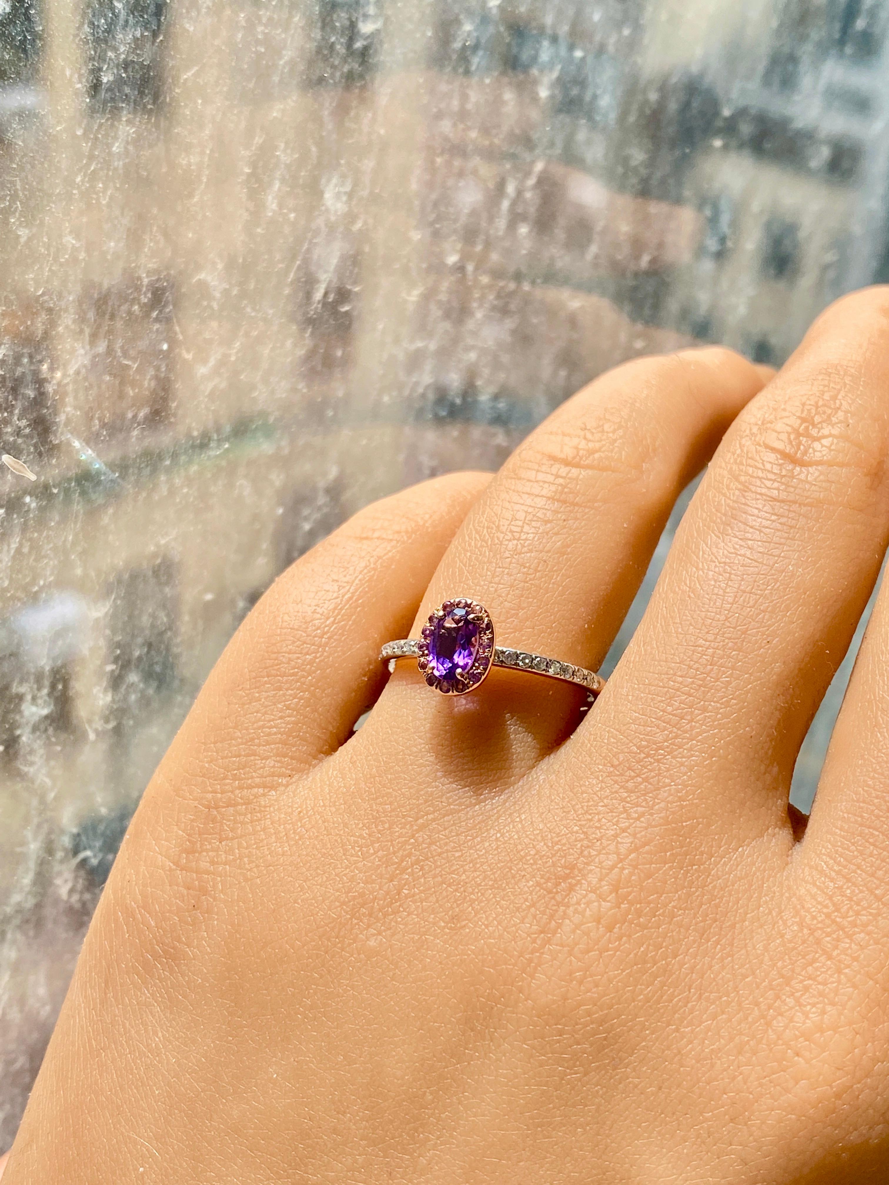 Women's Amethyst and Diamond Solitaire Ring, Gemstone Solitaire with Natural Diamonds For Sale