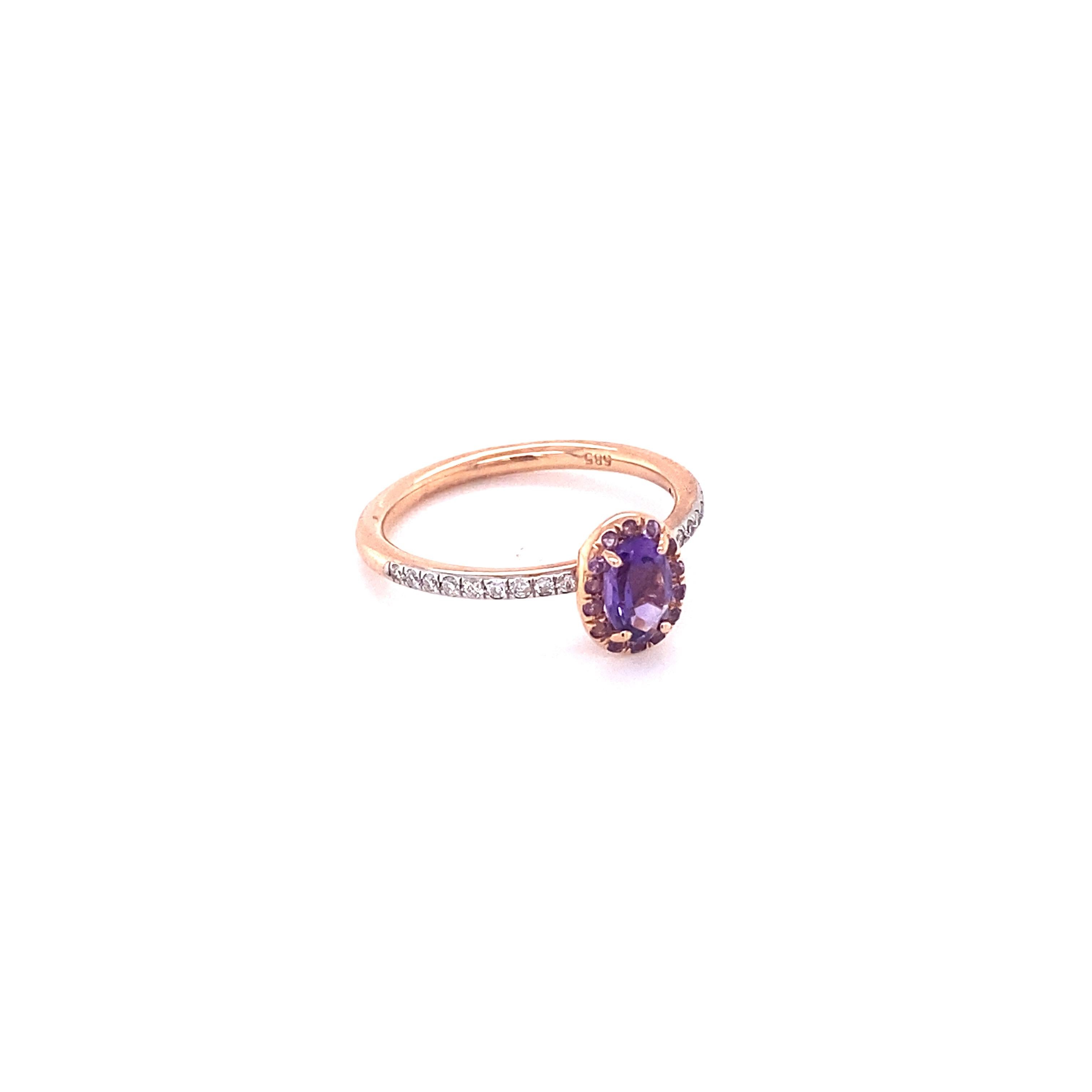 Amethyst and Diamond Solitaire Ring, Gemstone Solitaire with Natural Diamonds For Sale 1
