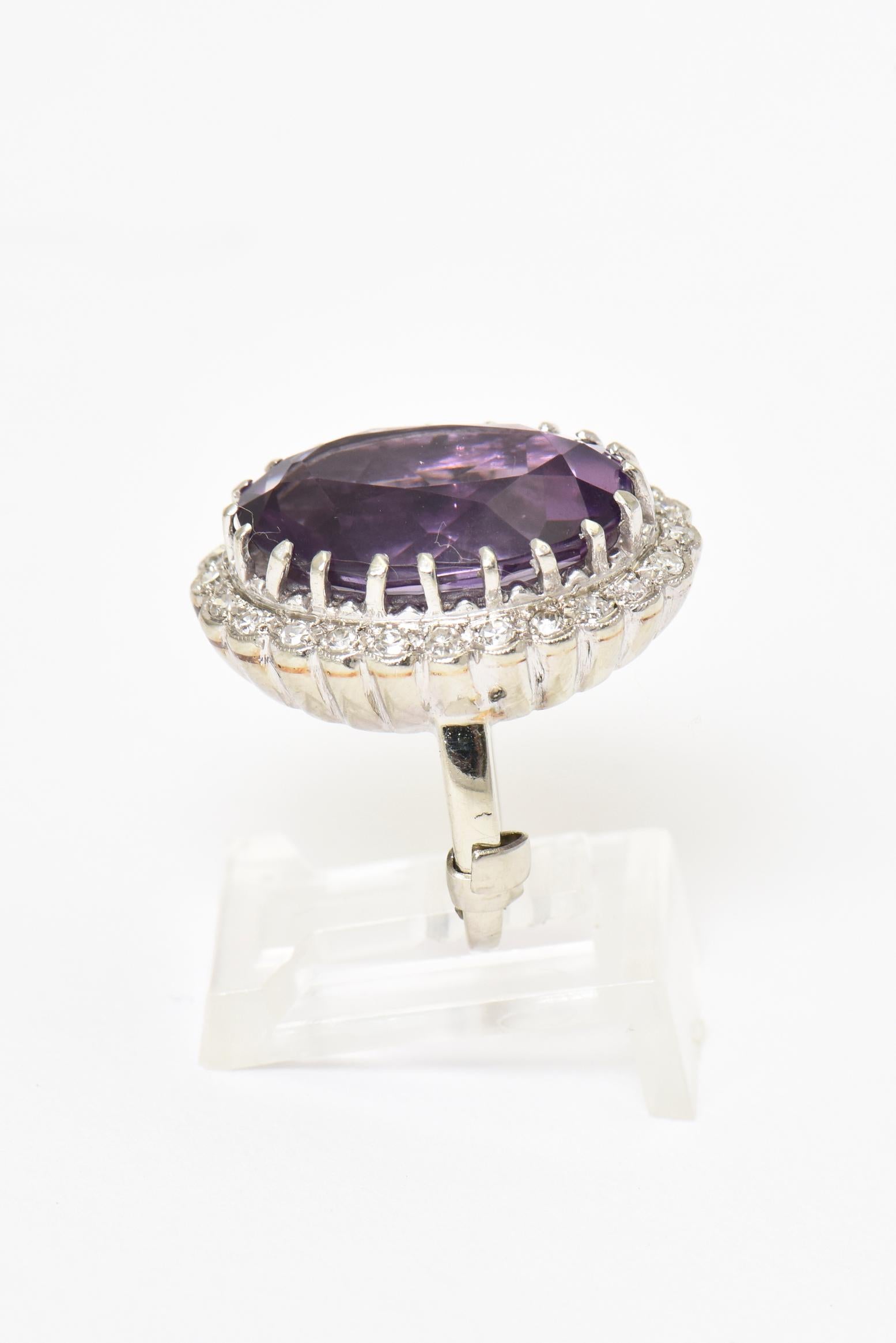 Amethyst and Diamond White Gold Cocktail Ring In Good Condition For Sale In Miami Beach, FL