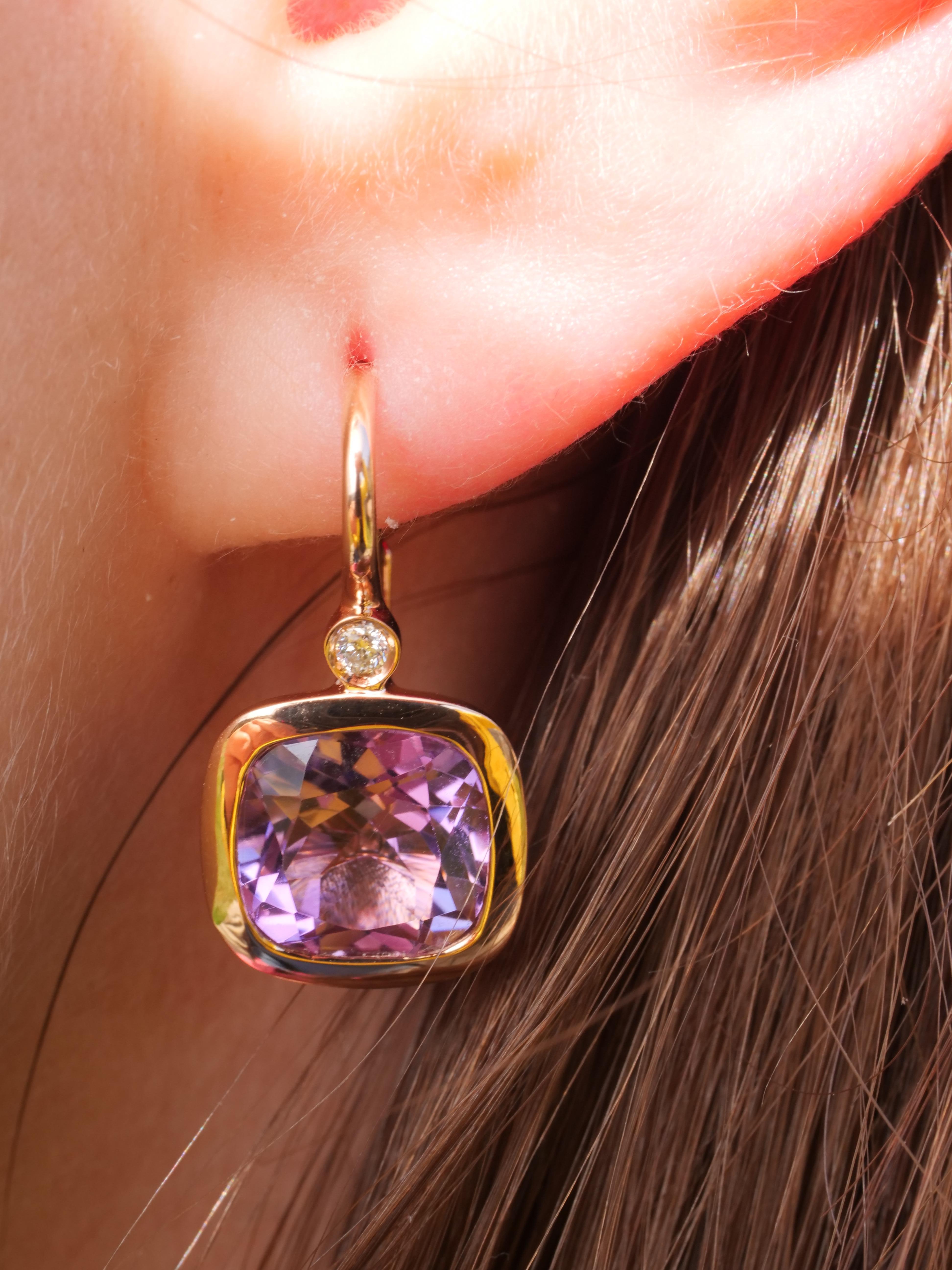 Ohrringe mit Amethyst und Diamanten in sehr moderner Fassung aus italienischem High-End-Schmuck  im Angebot 6