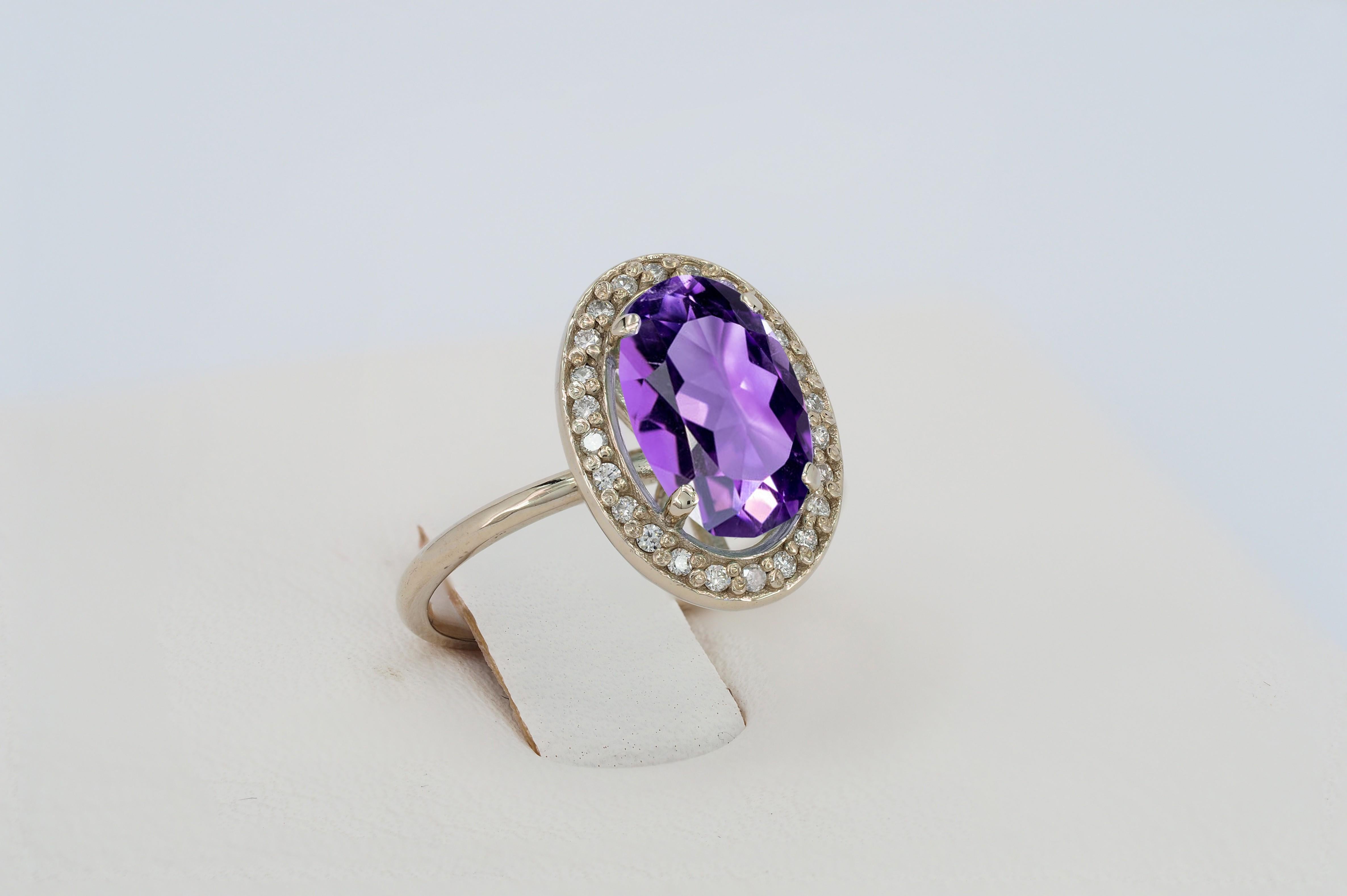 in vendita:  Amethyst and diamonds ring 5