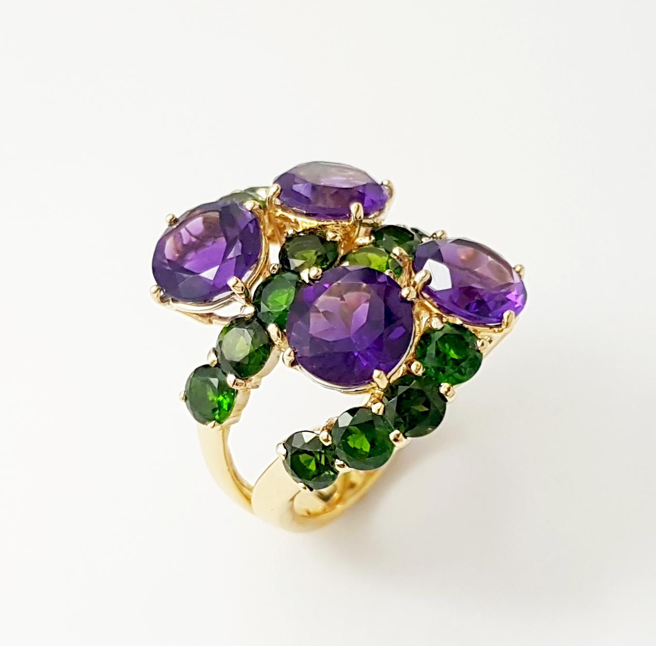 Amethyst and Diopside Ring set in 18K Gold Settings For Sale 5