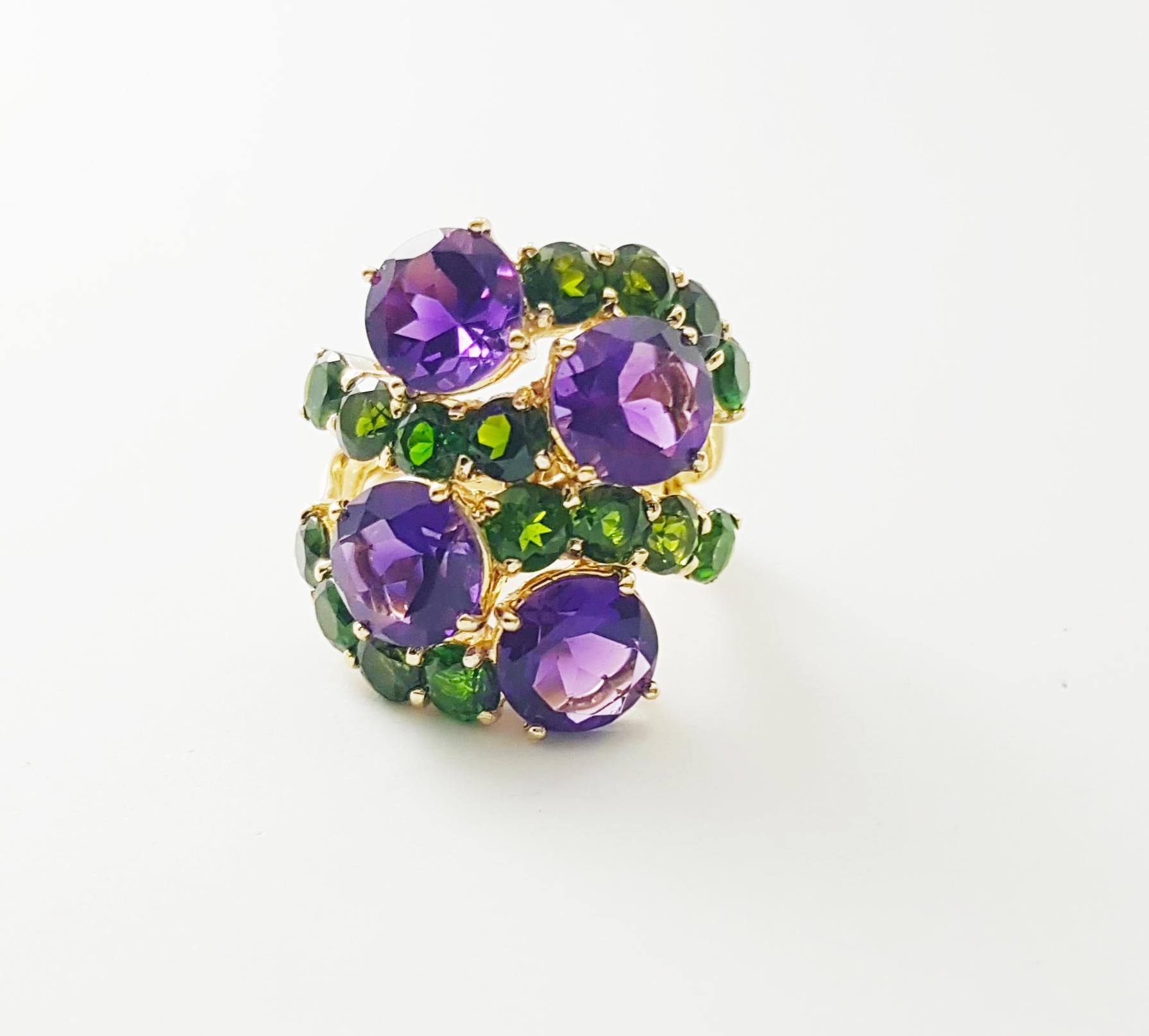 Amethyst and Diopside Ring set in 18K Gold Settings For Sale 6