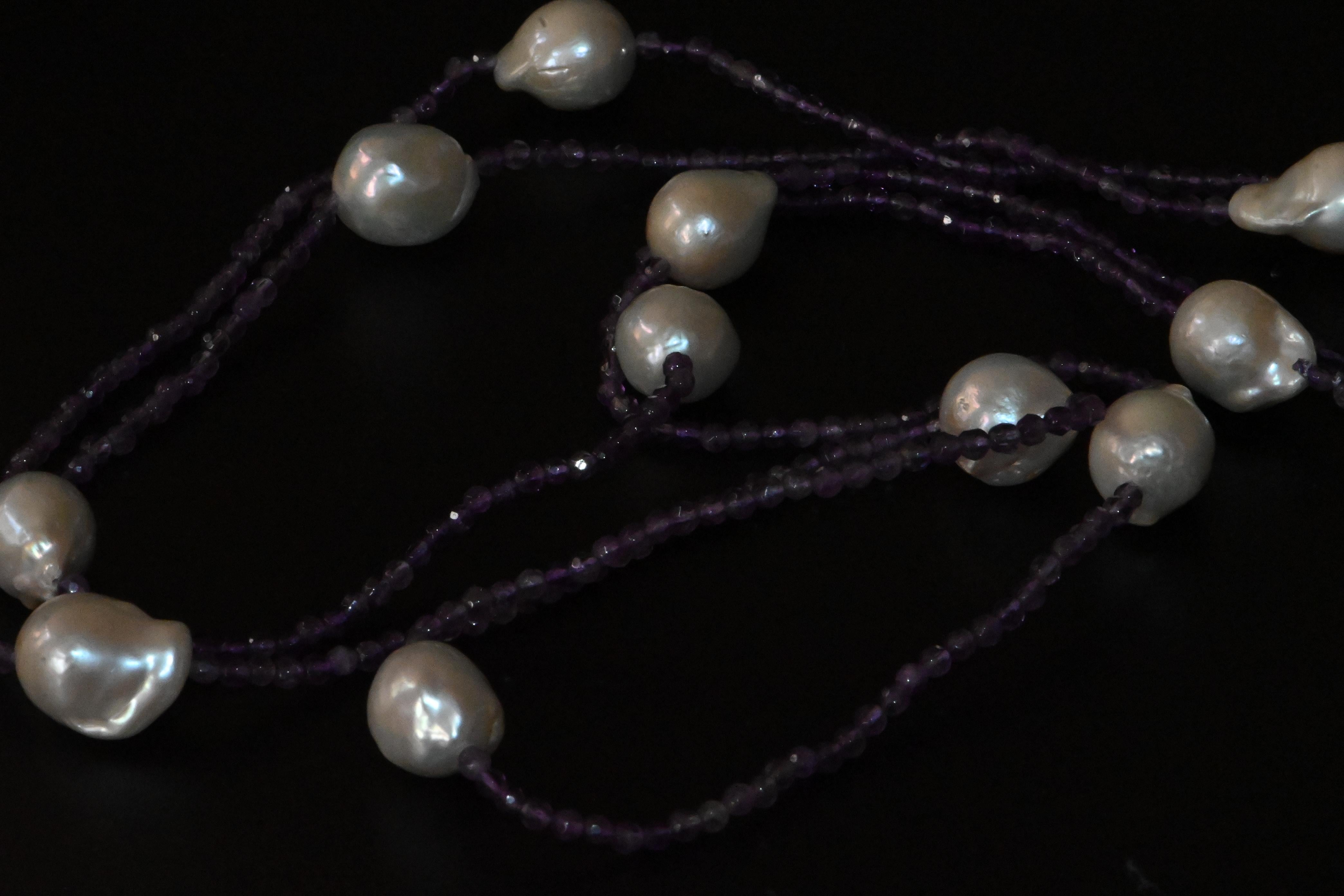 Collana di ametiste e perle d'acqua dolce in vendita 1