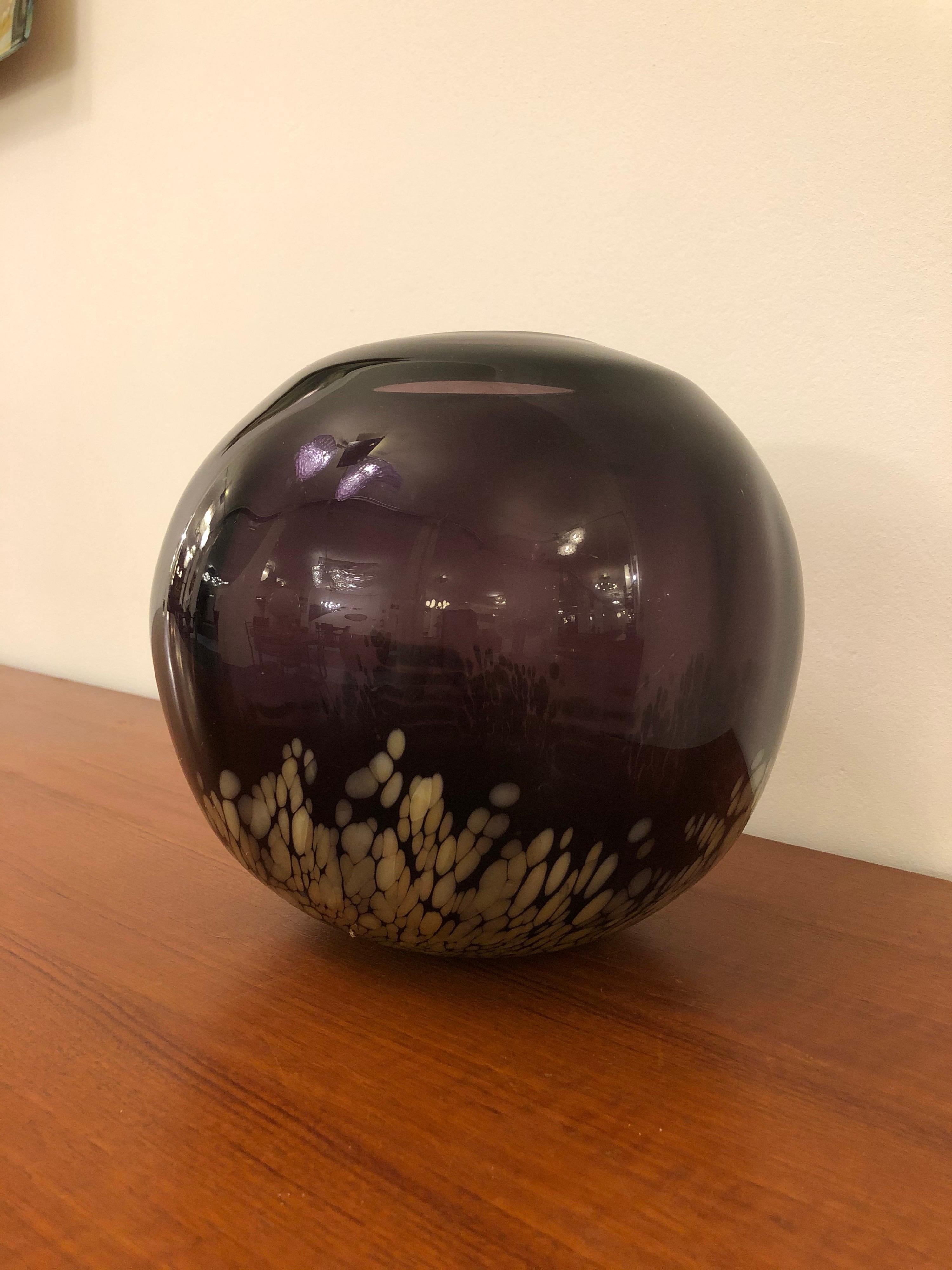 Amethyst and Gold Color Murano Glass Vase from 1960s For Sale 4