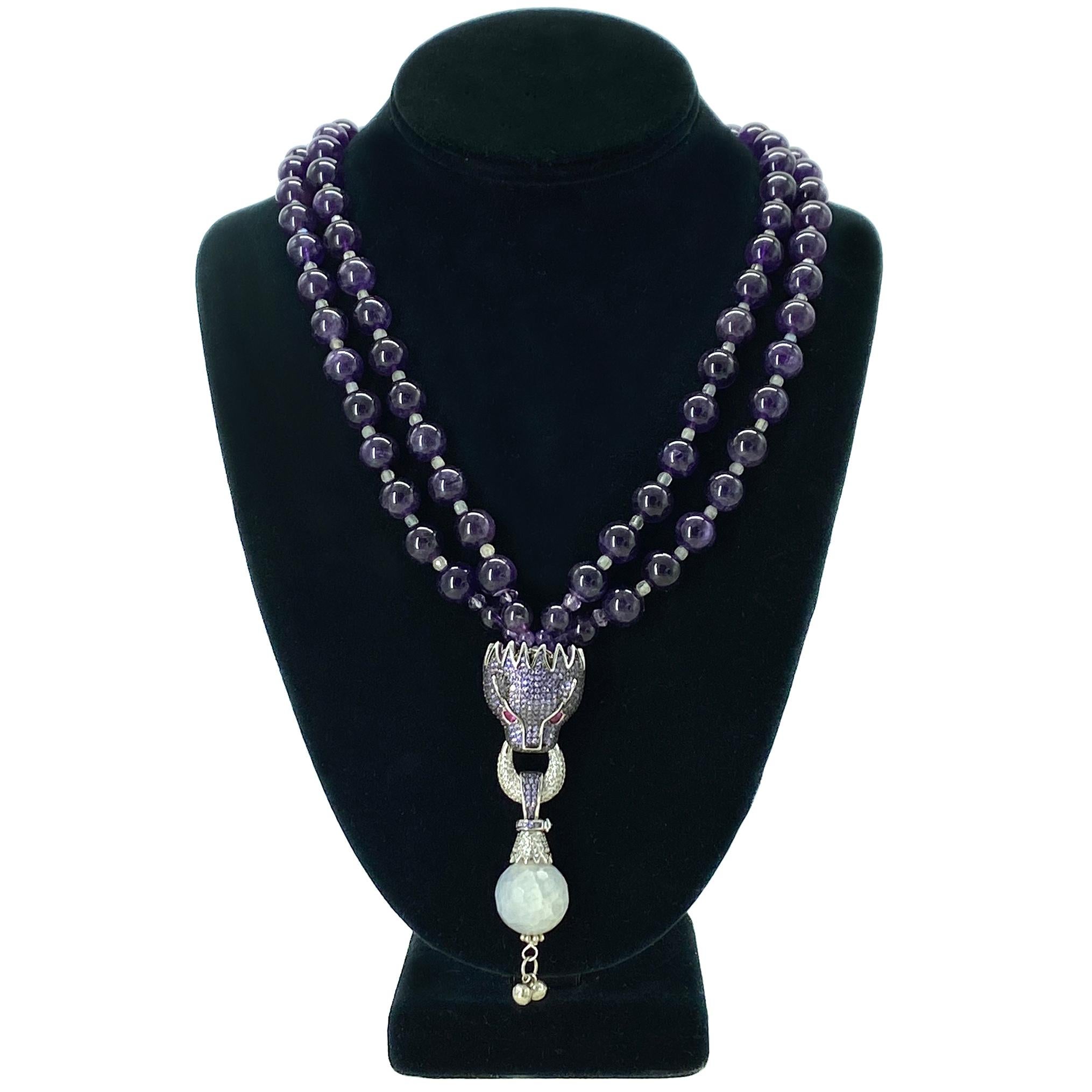Amethyst and Labradorite Double Strand Necklace with Dragon Head Pendant In condizioni Nuovo in vendita a Atlanta, GA