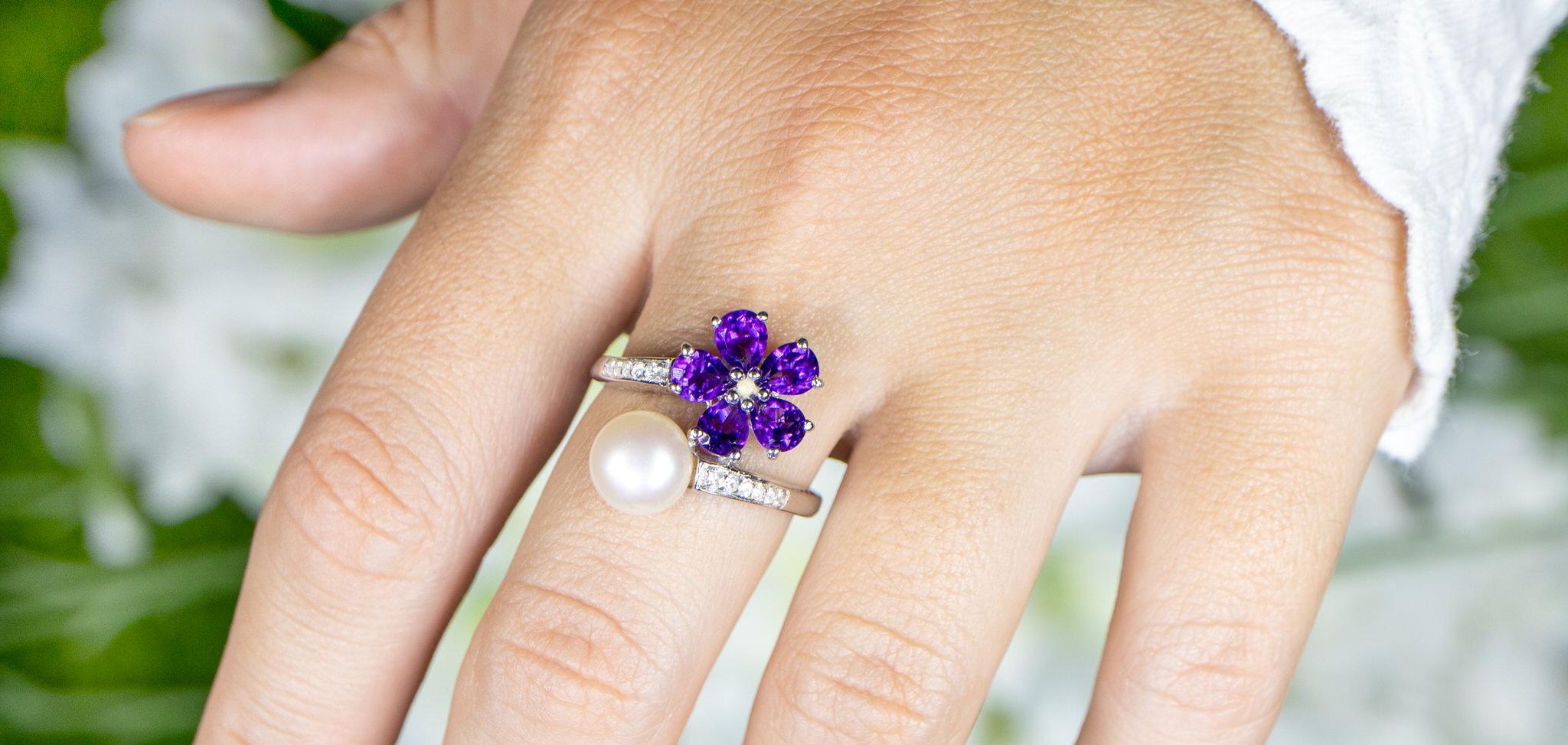 Contemporary Amethyst and Pearl Bypass Flower Ring With White Zircons For Sale