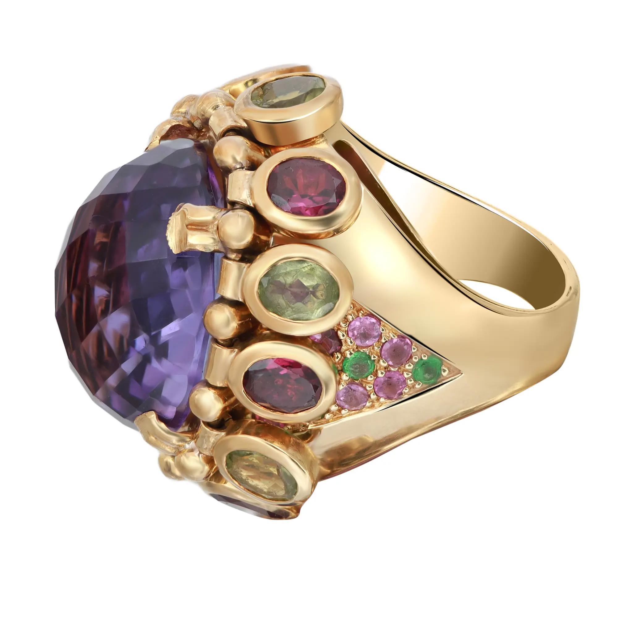 Oval Cut Amethyst And Peridot Chunky Cocktail Ring 18K Yellow Gold Size 5.25 For Sale