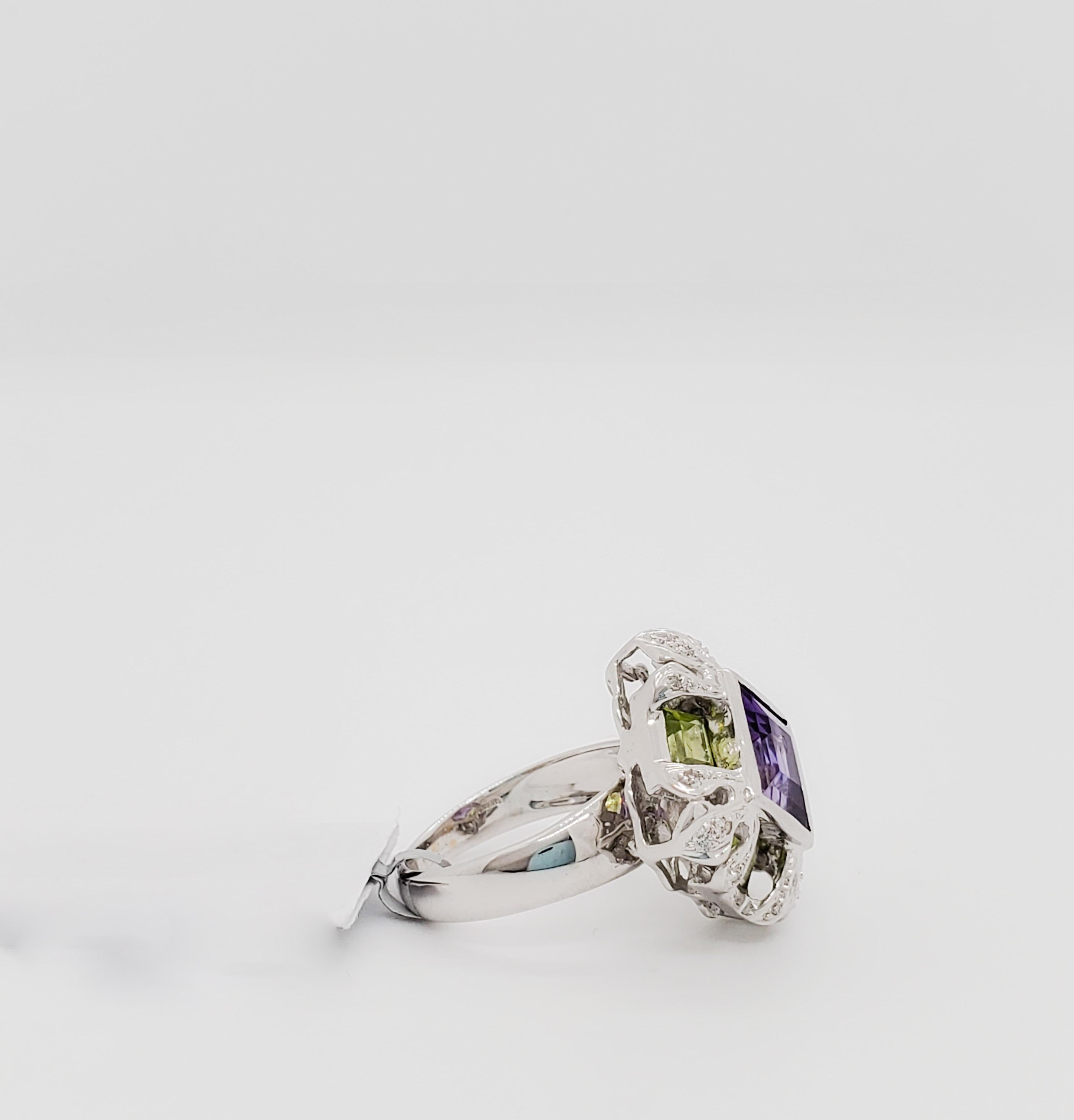 Women's or Men's Amethyst and Peridot Cocktail Ring in 18k White Gold