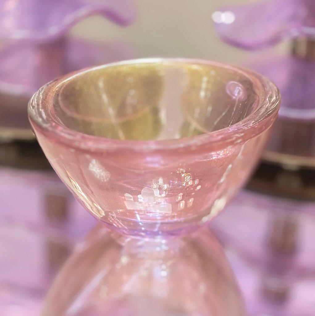 Moderno Ciotola in vetro di Murano rosa e ametista con Avventurina in vendita