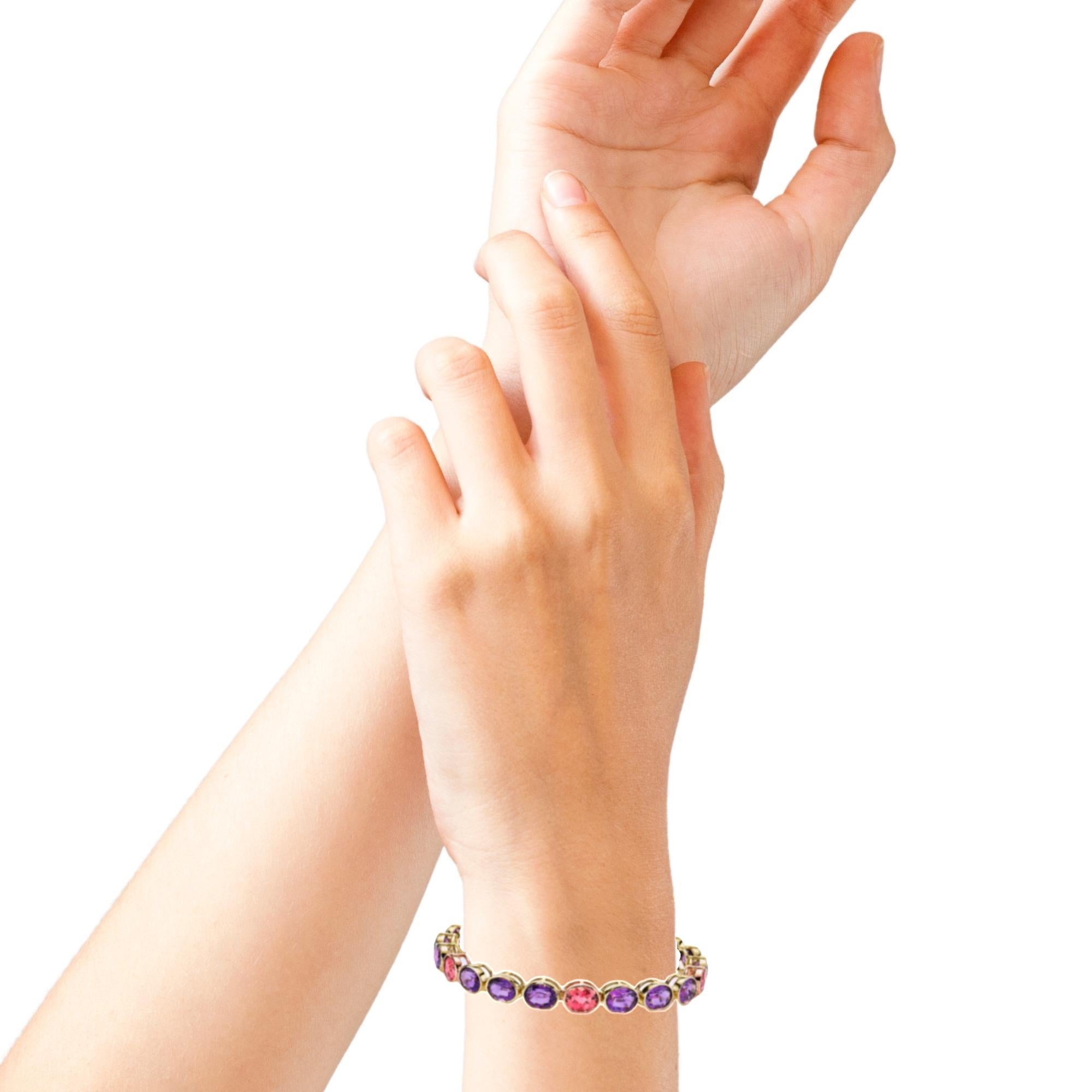 Tennisarmband mit Amethyst und rosafarbenem Turmalin, Lünette aus Gelb- und Roségold im Angebot 11