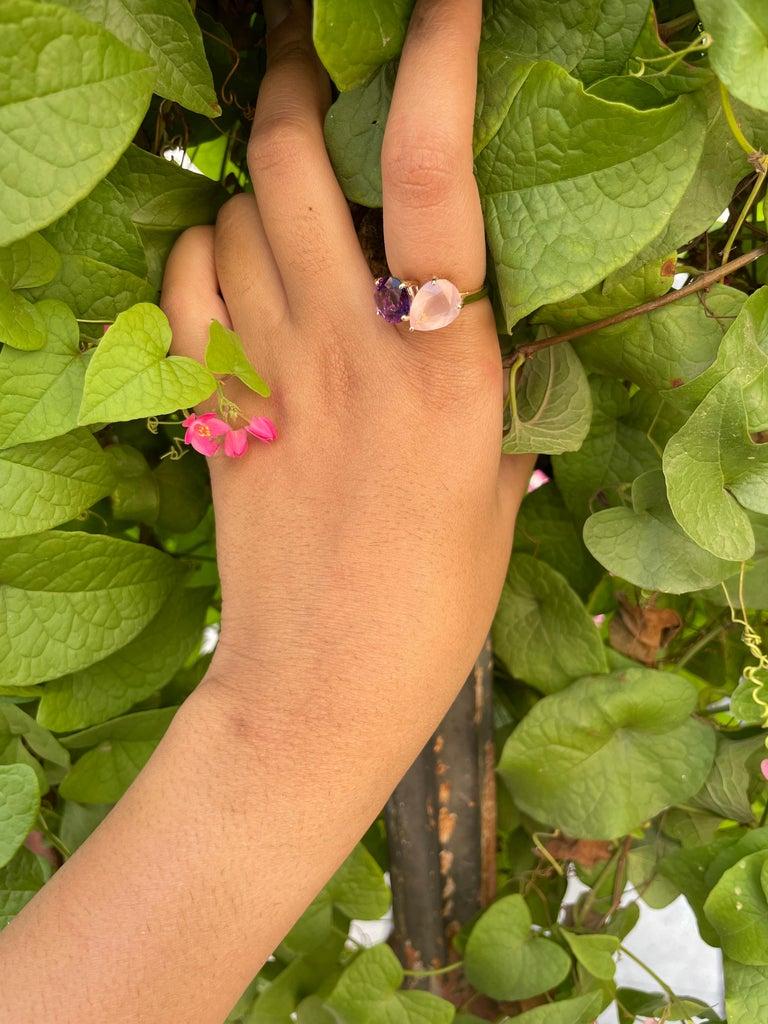 For Sale:  Amethyst and Rose Quartz Gemstone Ring in 14k Yellow Gold Toi Et Moi Ring 4