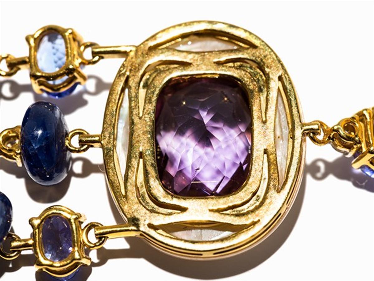 beautiful long Amethyst and Sapphire Tube earrings 18k gold For Sale 2