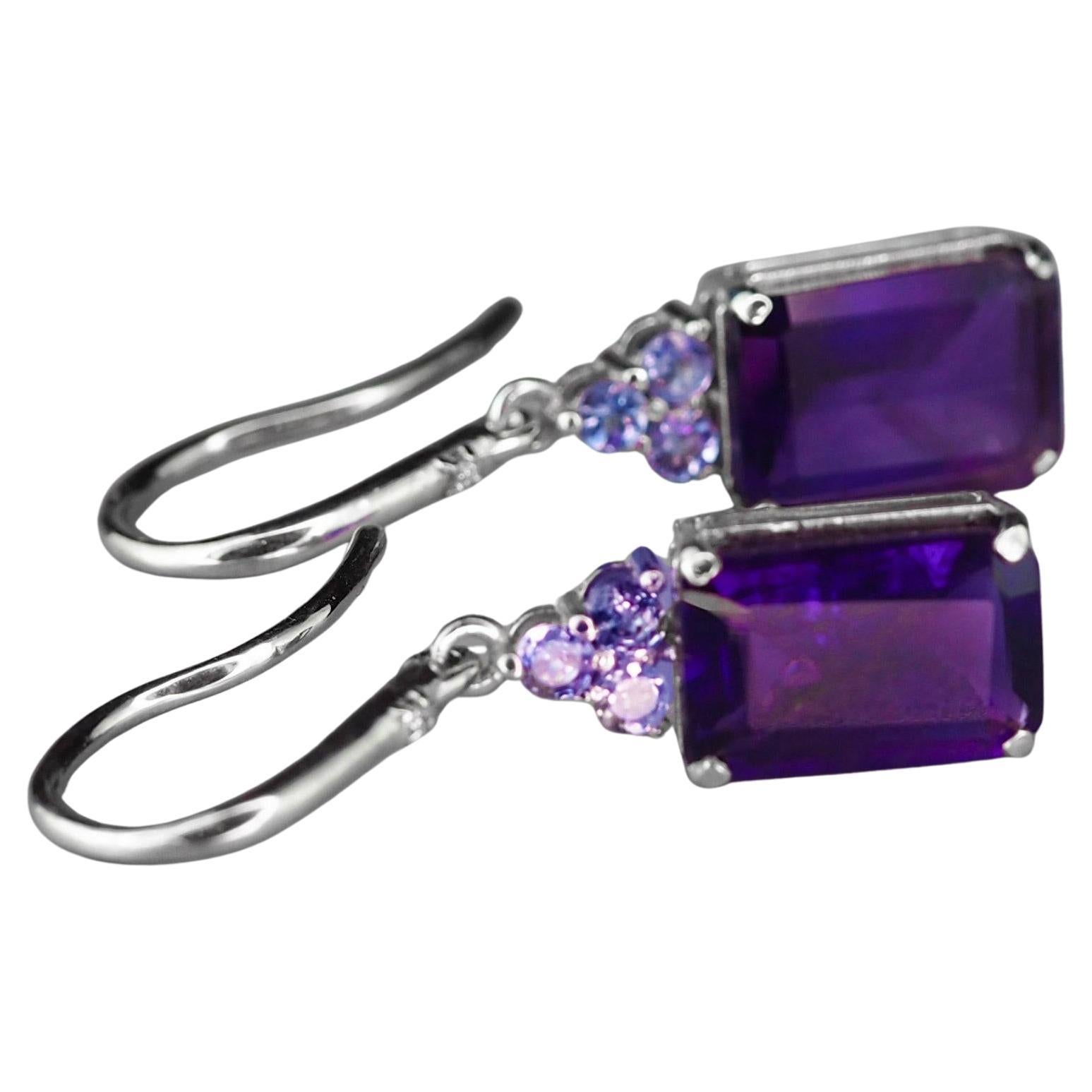 Amethyst and tanzanite earrings For Sale
