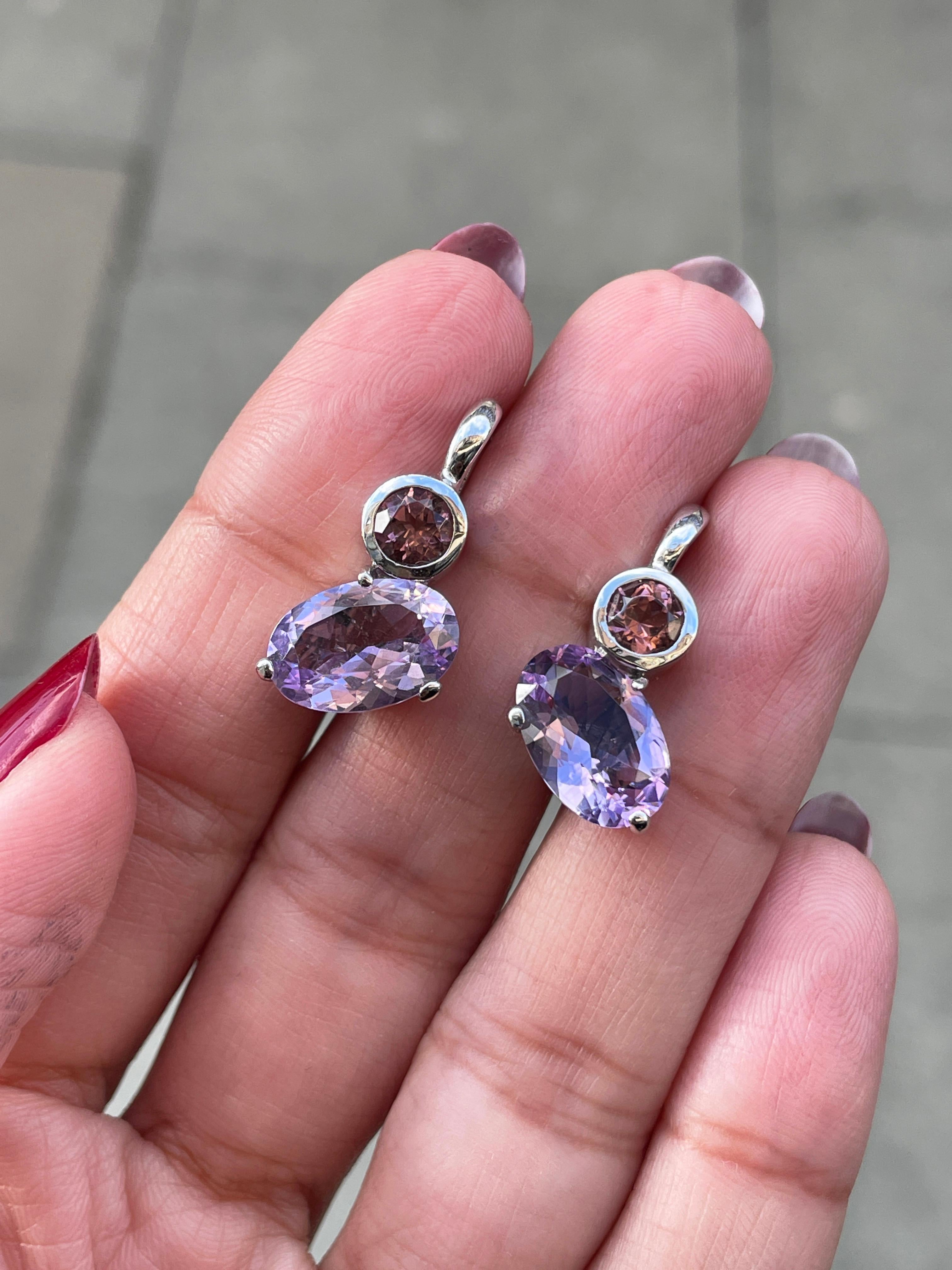 Amethyst and Tourmaline 18 Carat White Gold Earrings and Pendant Necklace Set For Sale 3