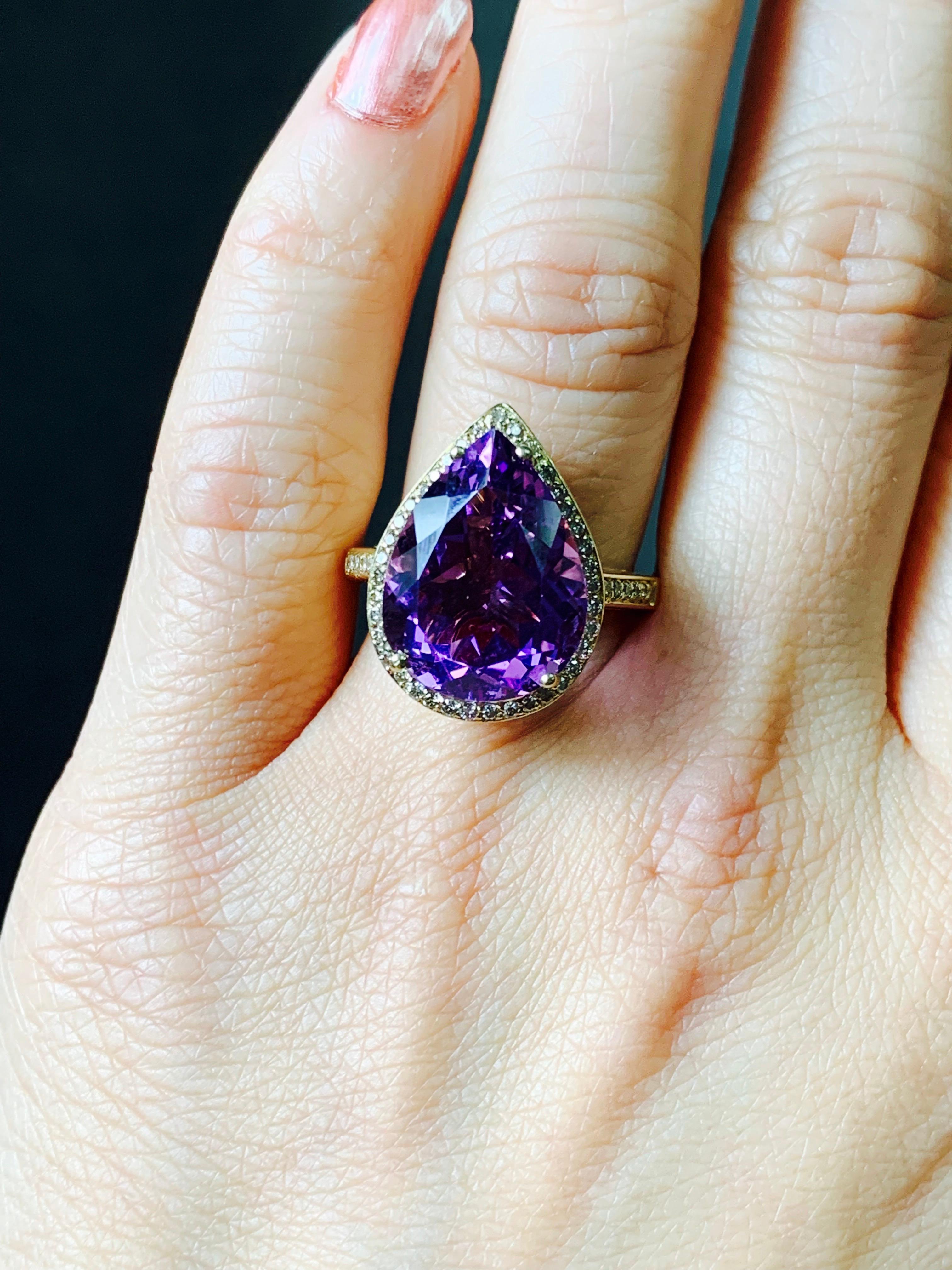 Amethyst and White Diamond Ring in Yellow Gold For Sale 7
