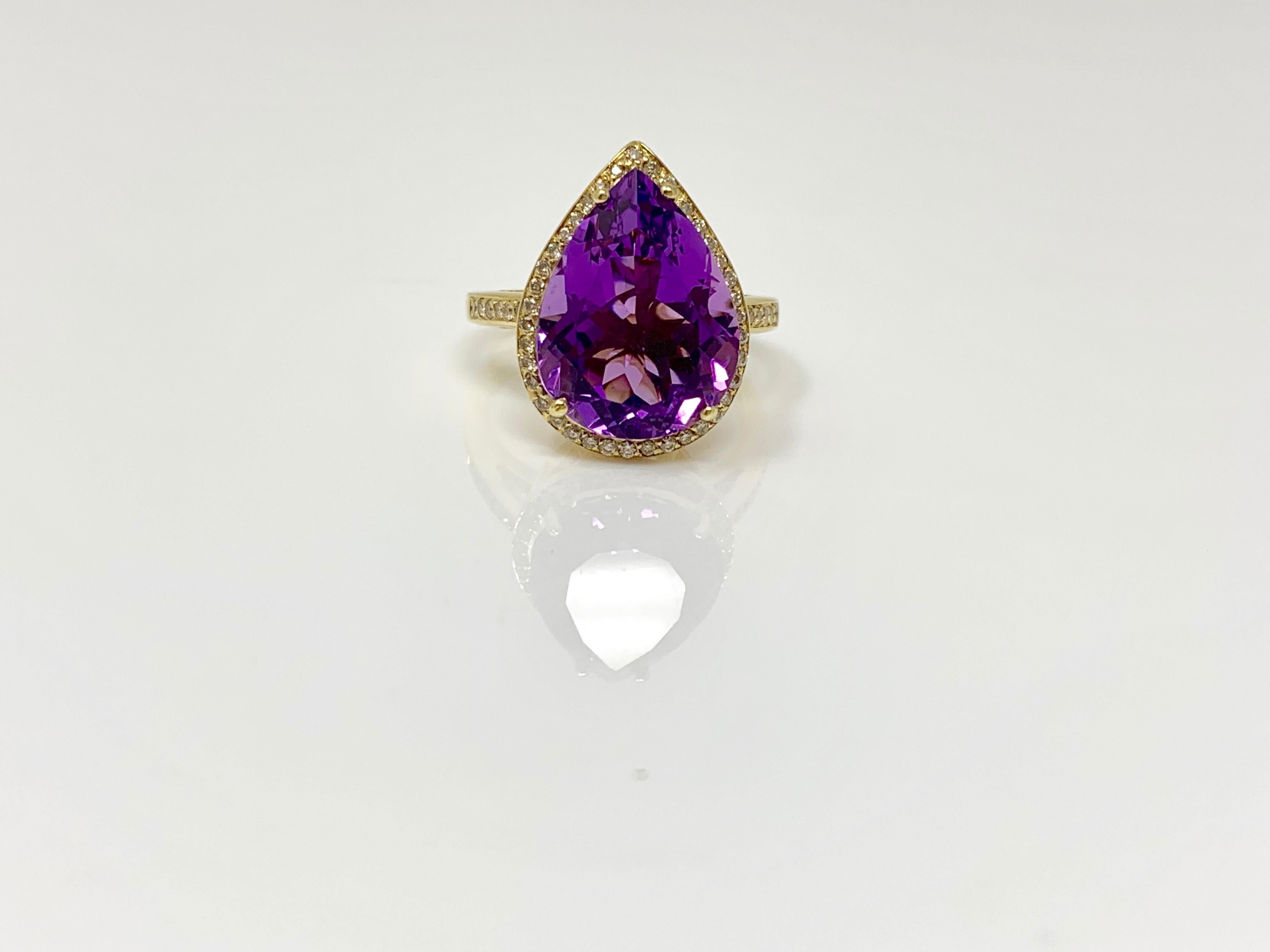 Contemporary Amethyst and White Diamond Ring in Yellow Gold For Sale