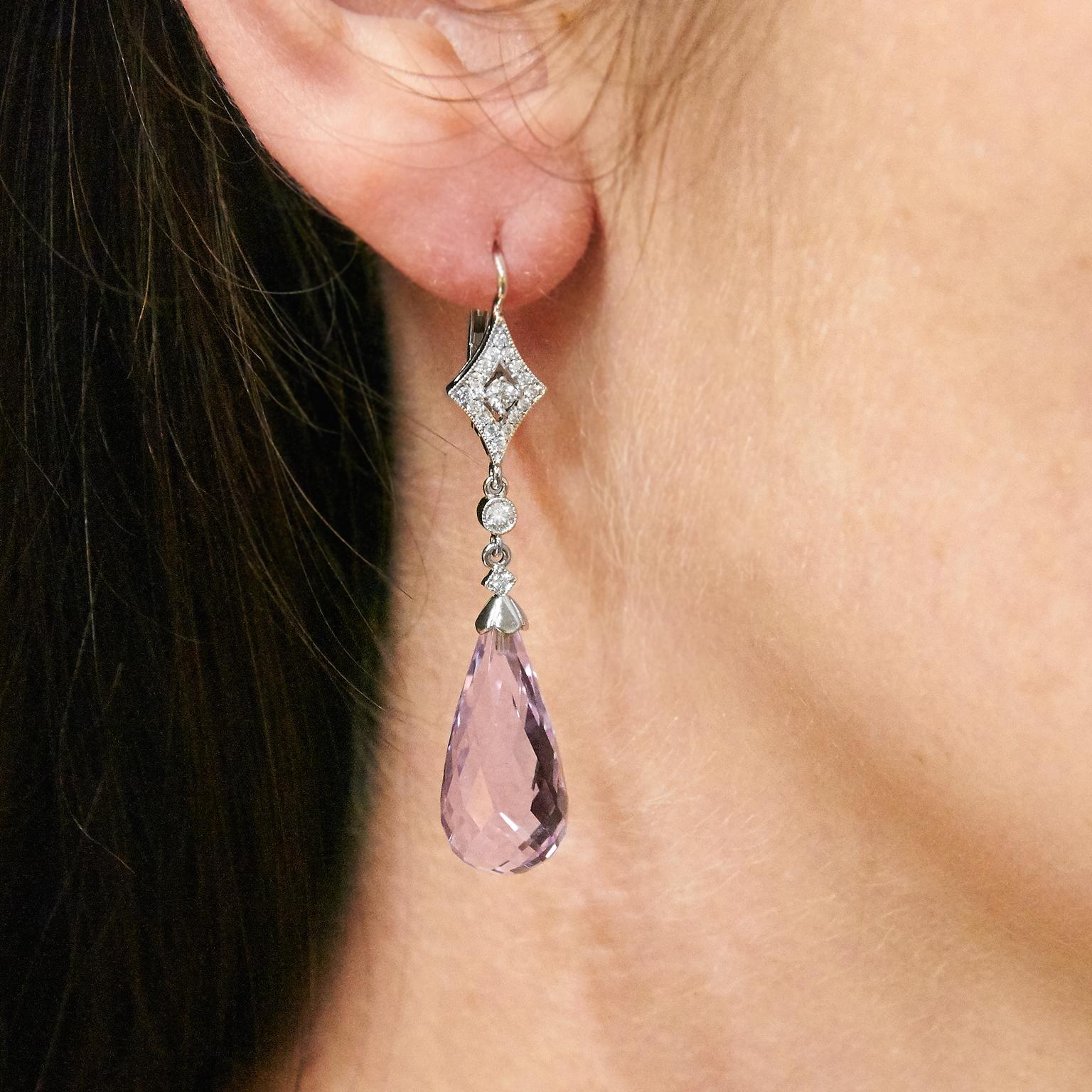 23.80 Carats of Amethyst Briolettes Pave Diamonds in 18 kt White Gold Earrings In New Condition In Miami, FL