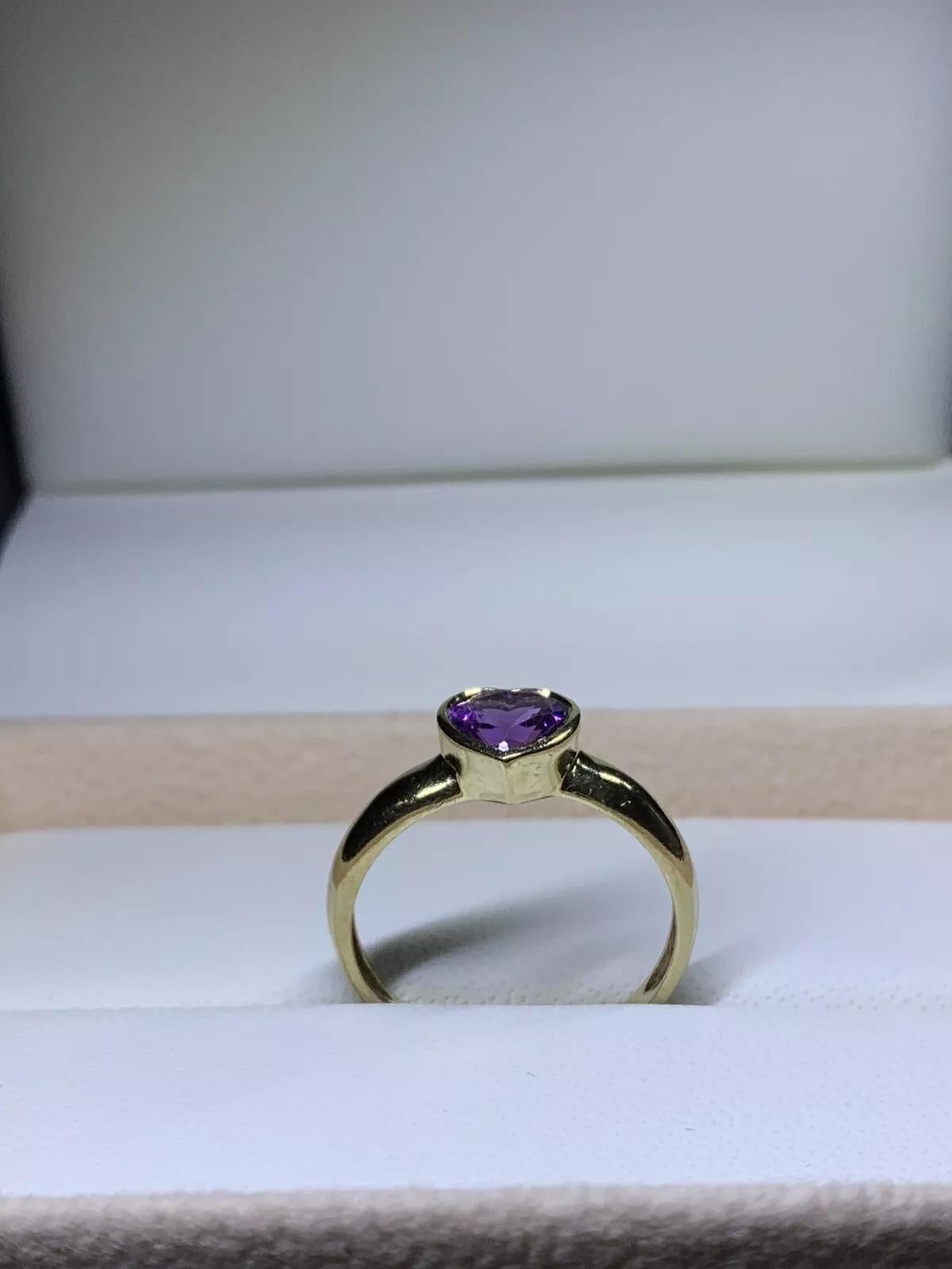 Heart Cut Amethyst antique engagement ring 9ct yellow gold For Sale