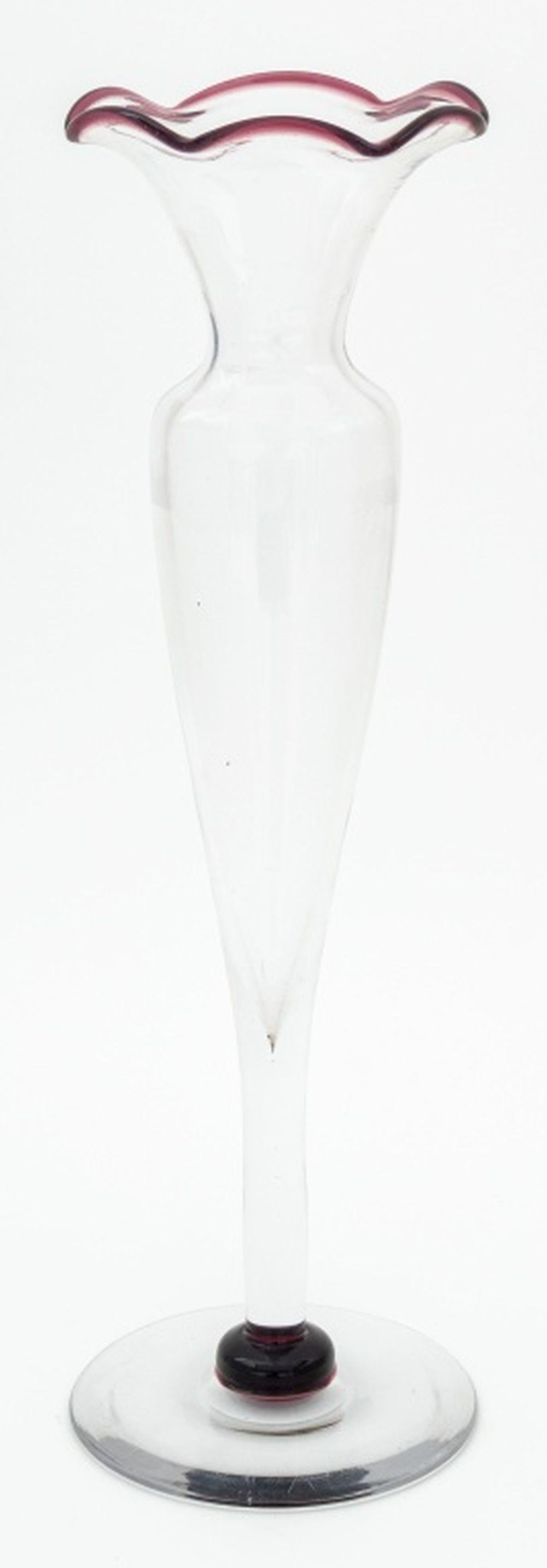 Amethyst-Kunstglas-Geschirr Artikel, 3 im Zustand „Gut“ im Angebot in Astoria, NY