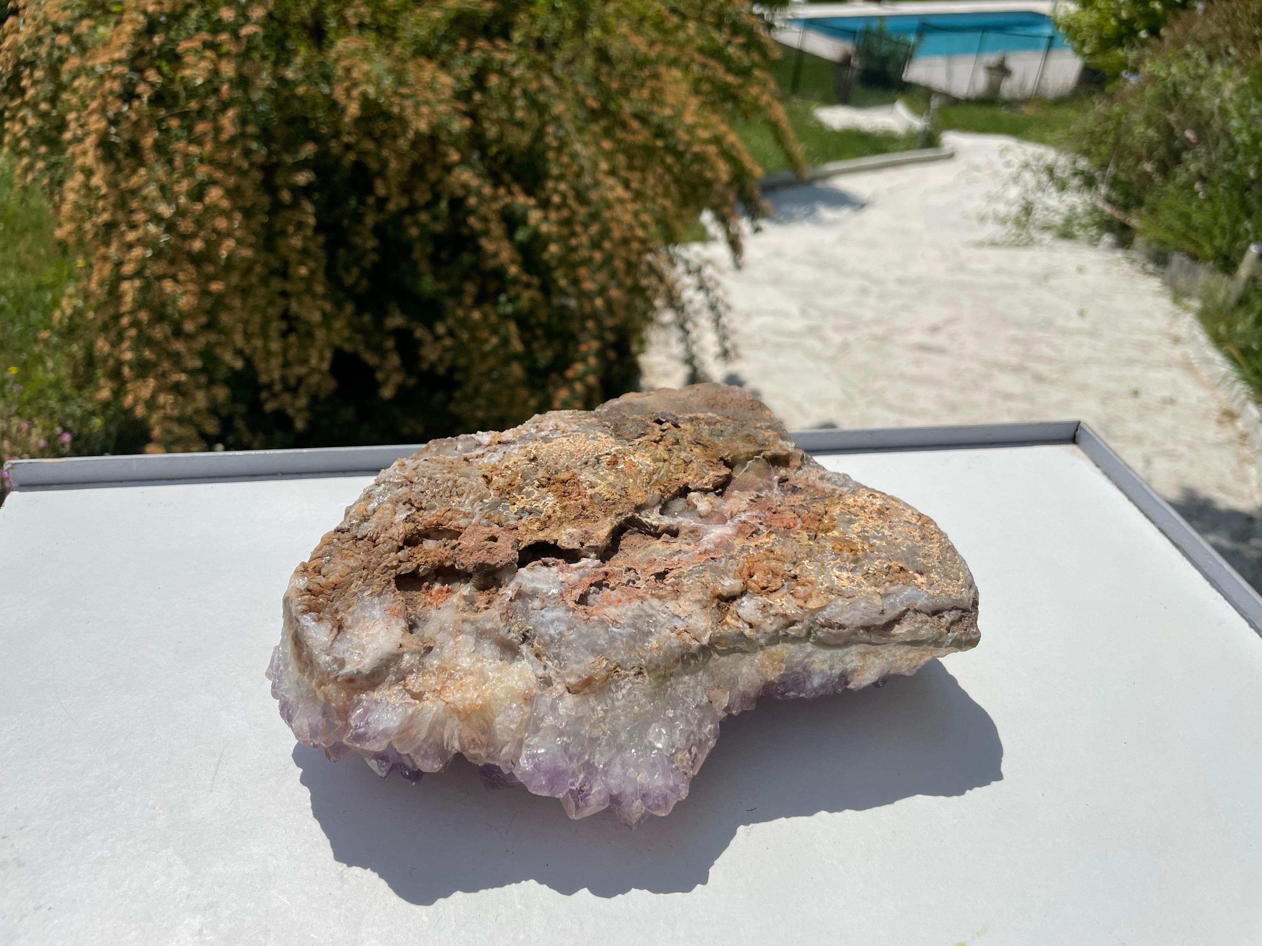 Amethyst-Aschenbecher, mittelgroß, aus Afrika, 20. Jahrhundert im Zustand „Gut“ im Angebot in Auribeau sur Siagne, FR