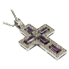 Cross aus Weißgold mit Amethysten, Baguettes und Diamanten, hergestellt in Italien