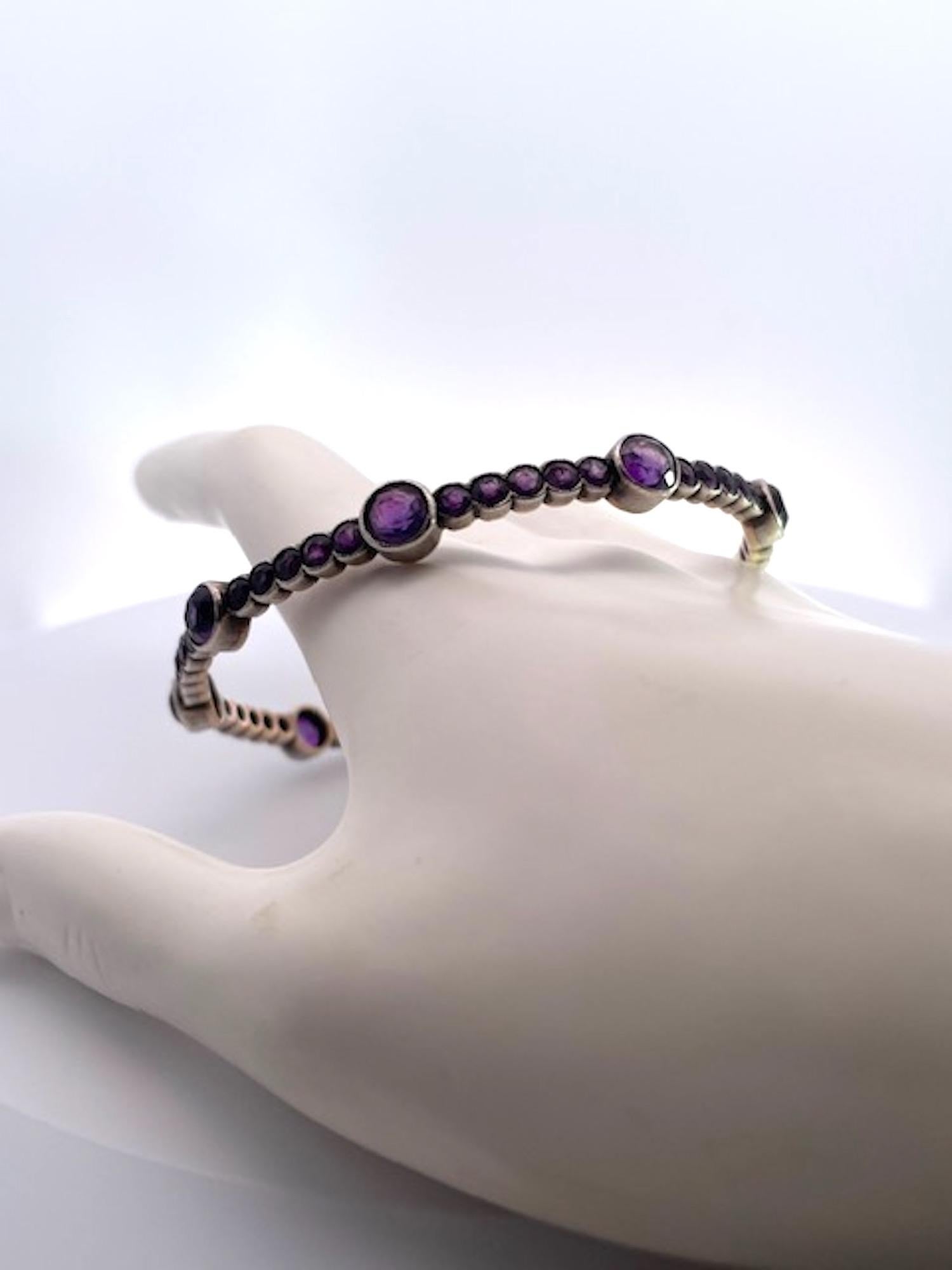 Amethyst Bangle Bracelet 19th Century 15K  For Sale 2