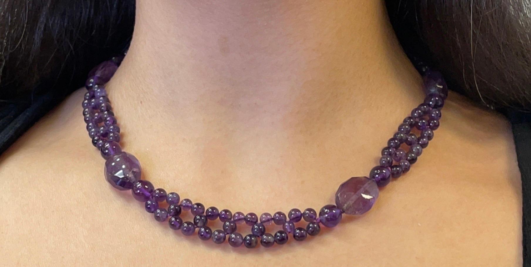Collana di perle di ametista

Lunghezza approssimativa: 18,5 pollici
Tipo di metallo: Oro giallo 14 carati