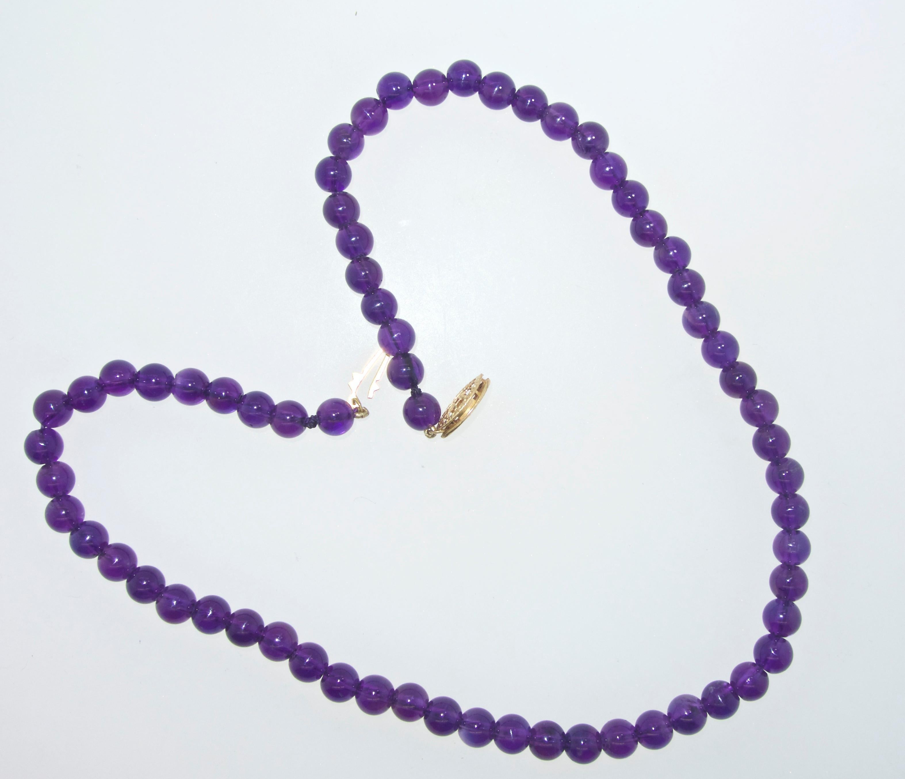 Amethyst Bead Necklace In Excellent Condition In Aspen, CO