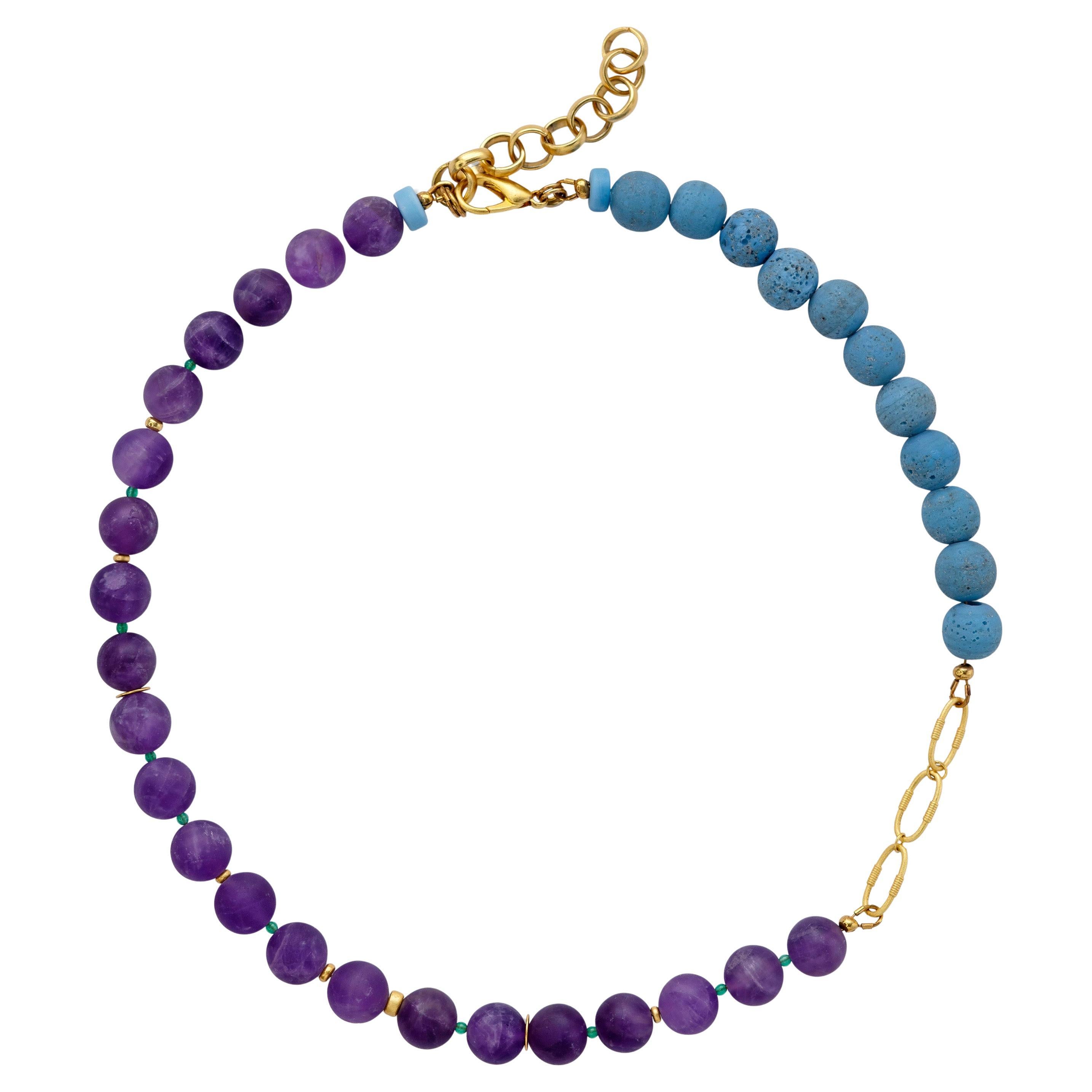 Collana con catena d
oro in ceramica blu e ametista - by Bombyx House