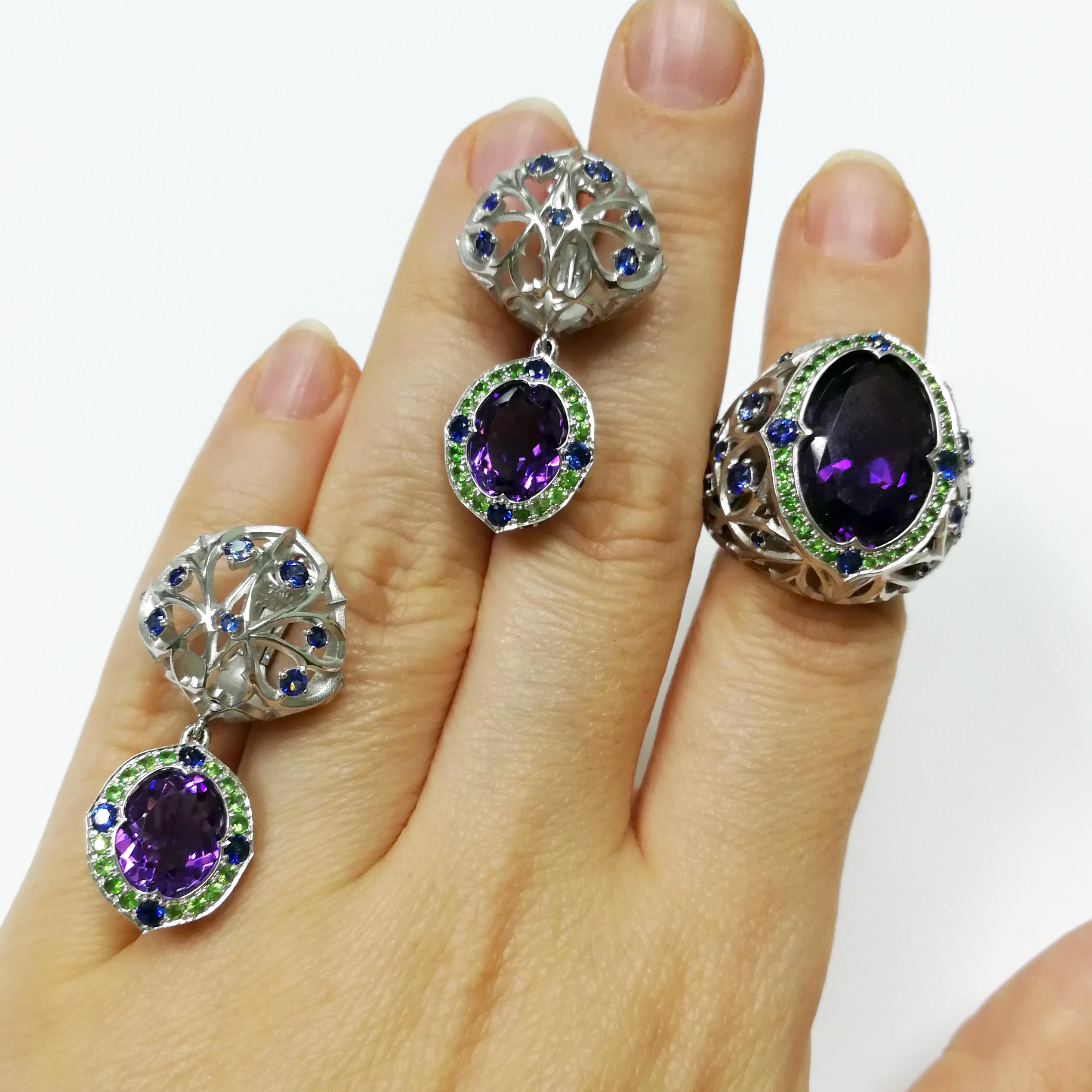 Amethyst Blue Sapphires Tsavorites 18 Karat White Gold Gothic Suite
Imagine a Gothic cathedral with all its grace, upward aspiration and colorful stained glass windows. At the idea of this collection, our designers were inspired by all this beauty.