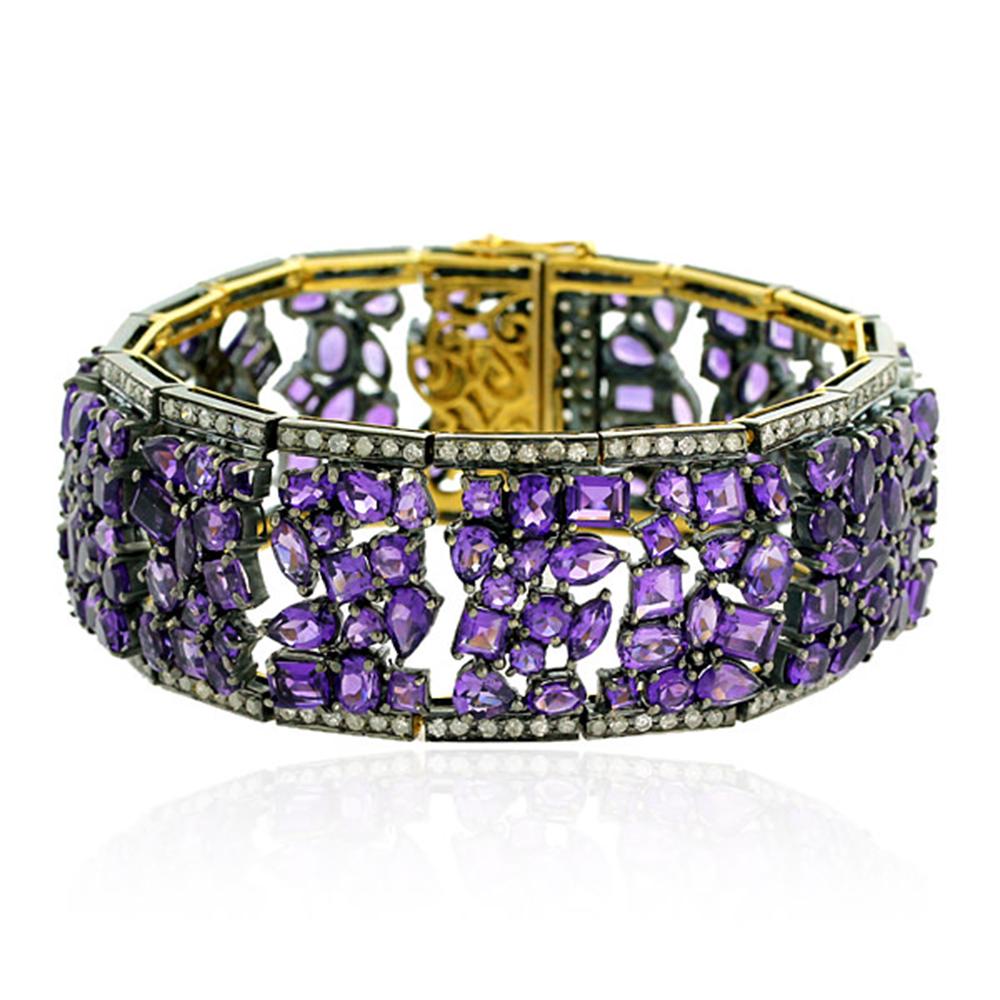 Mixed Cut Amethyst Bracelet with Pave Diamonds on the Edge Made in 18k Gold For Sale