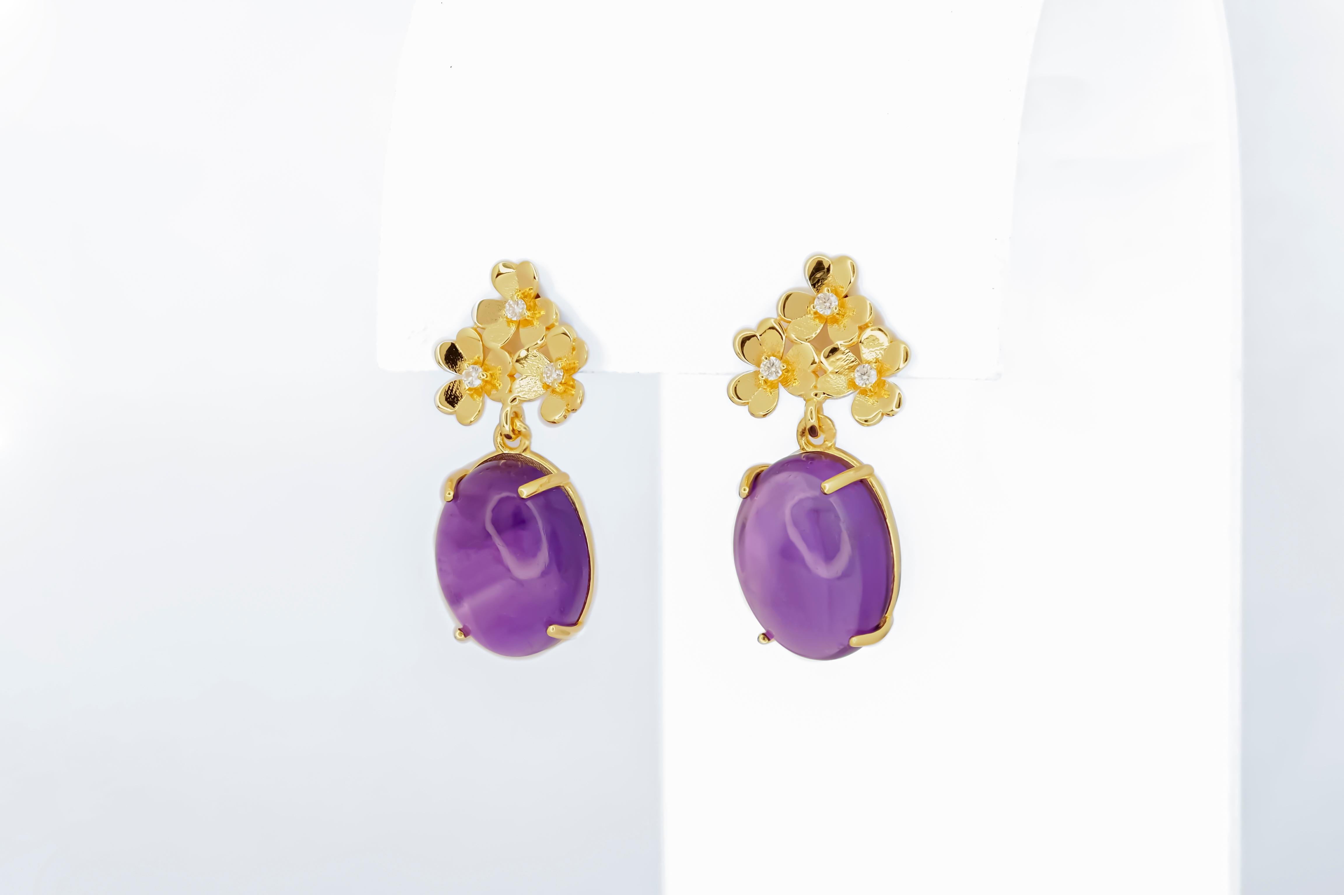 Amethyst cabochon 14k gold earrings. In New Condition For Sale In Istanbul, TR